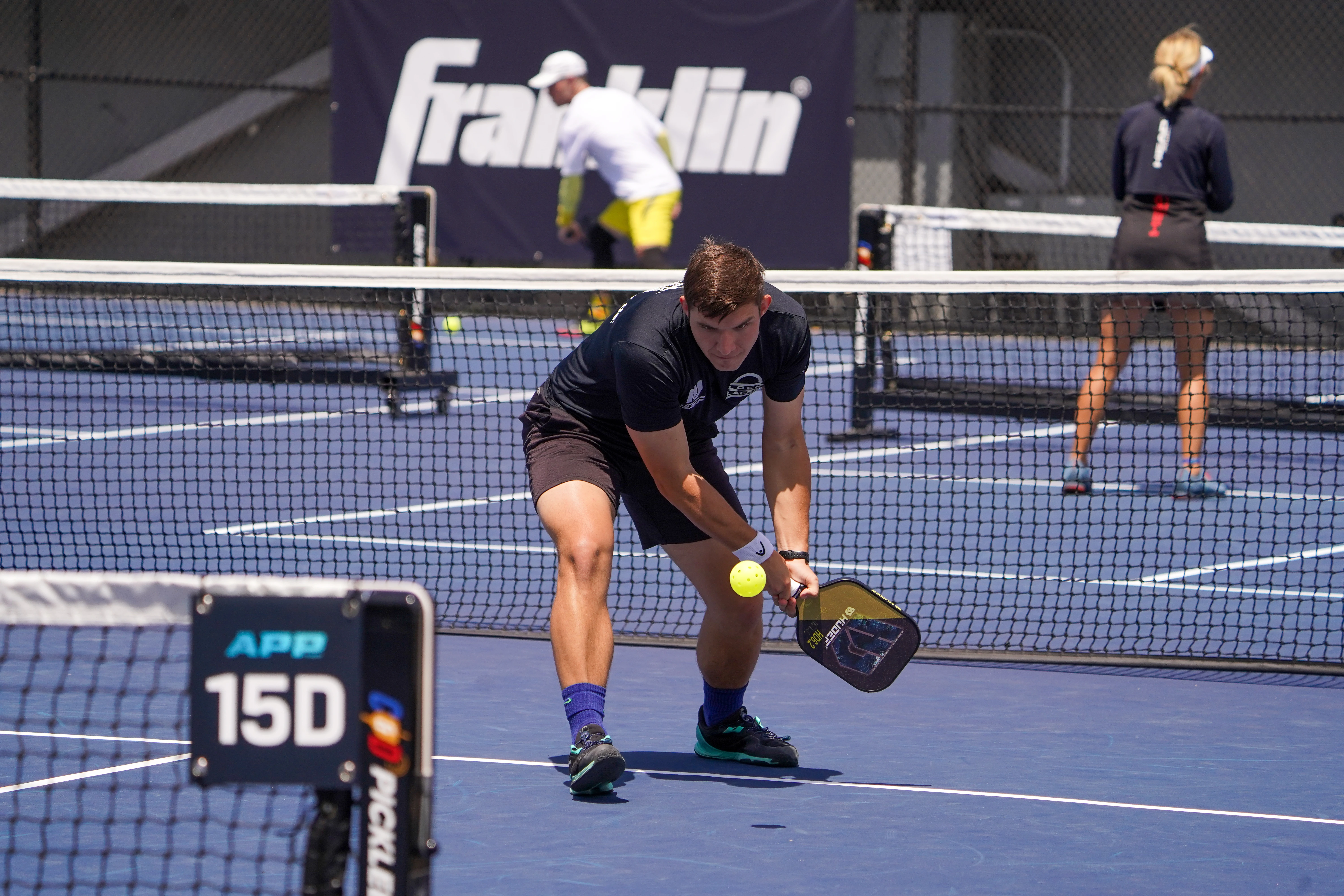 Best Pickleball Paddle for Beginners