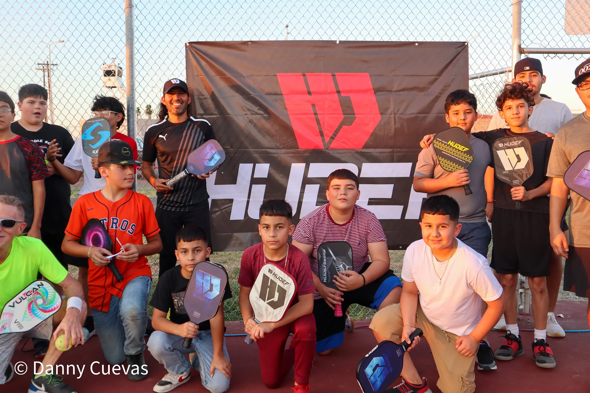 Hudefsport-Top-Wide-Pickleball-Paddles-Error-Prevent-70%
