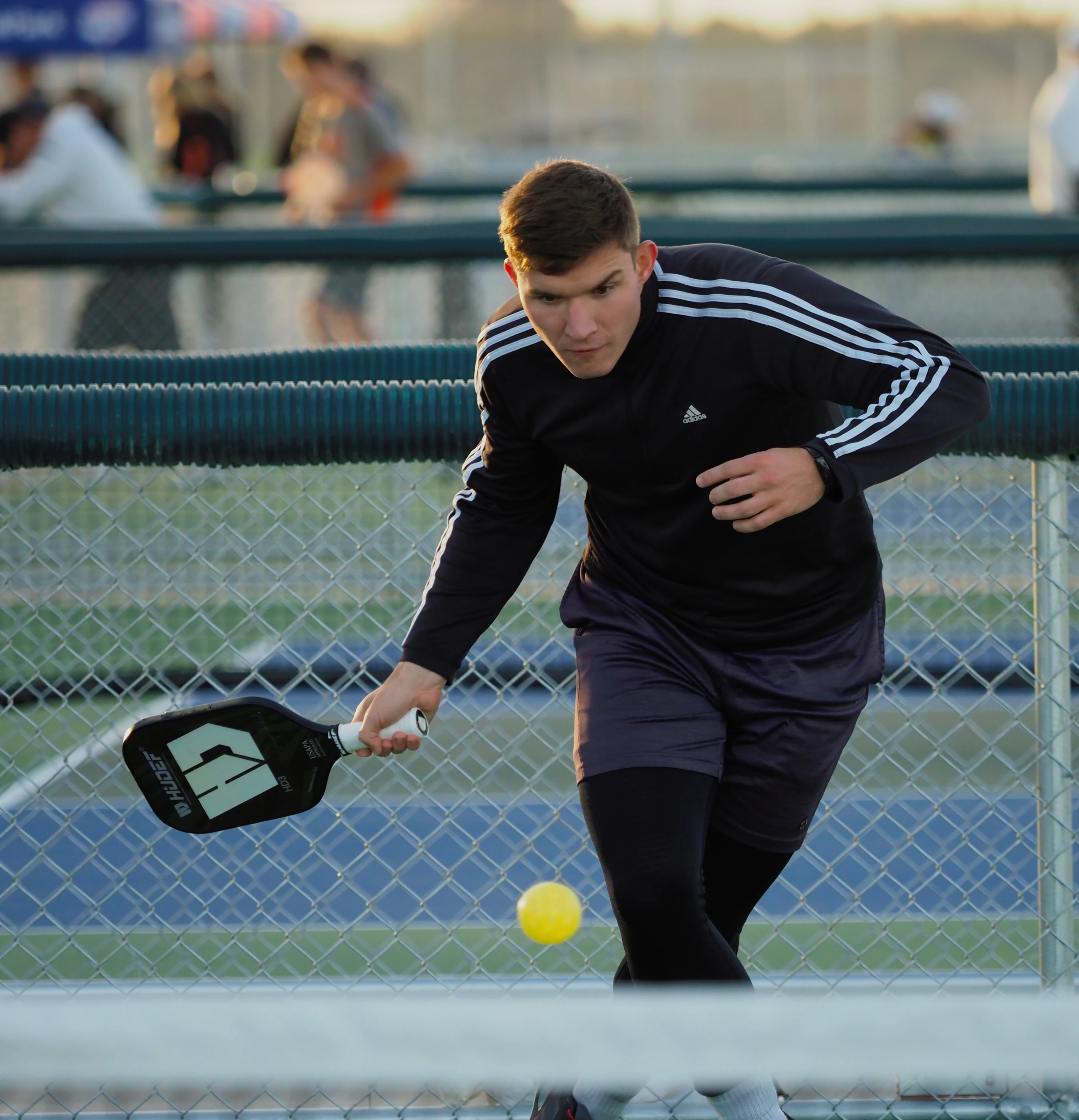 Hudefsport-Good-Light-Pickleball-Paddles-Hand-Health-1