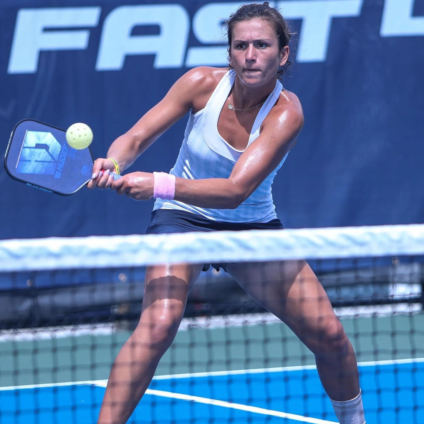 Hudefsport-Best-Budget-Mid-Weight-Pickleball-Rackets-Break