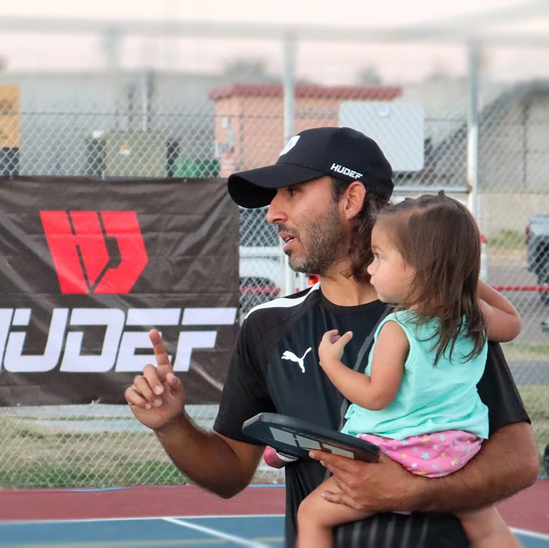 Hudefsport-Professional-Long-Handle-Pickleball-Rackets-1