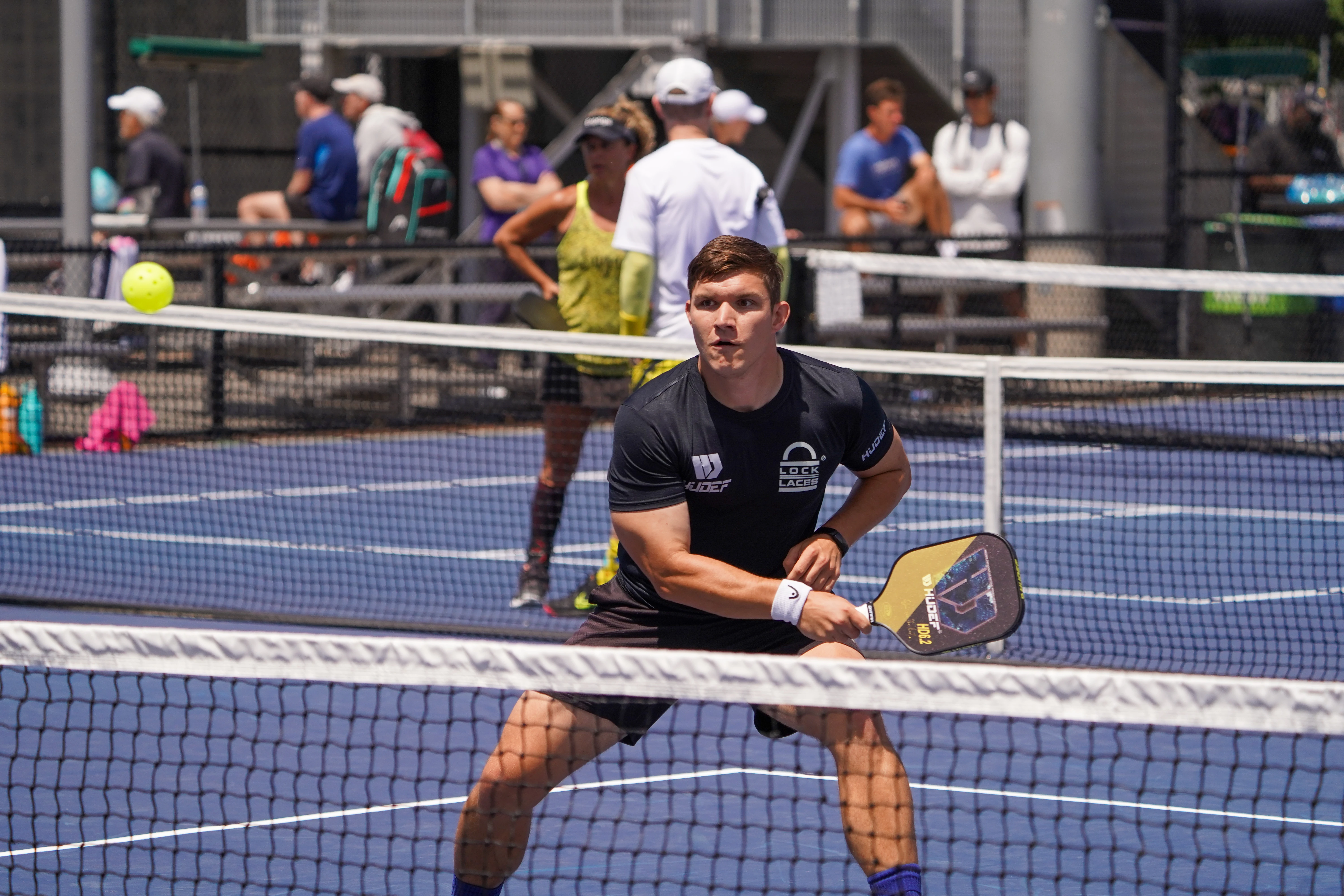 Hudefsport-Top-Wide-Pickleball-Paddles-90%-Mishit-Block-1