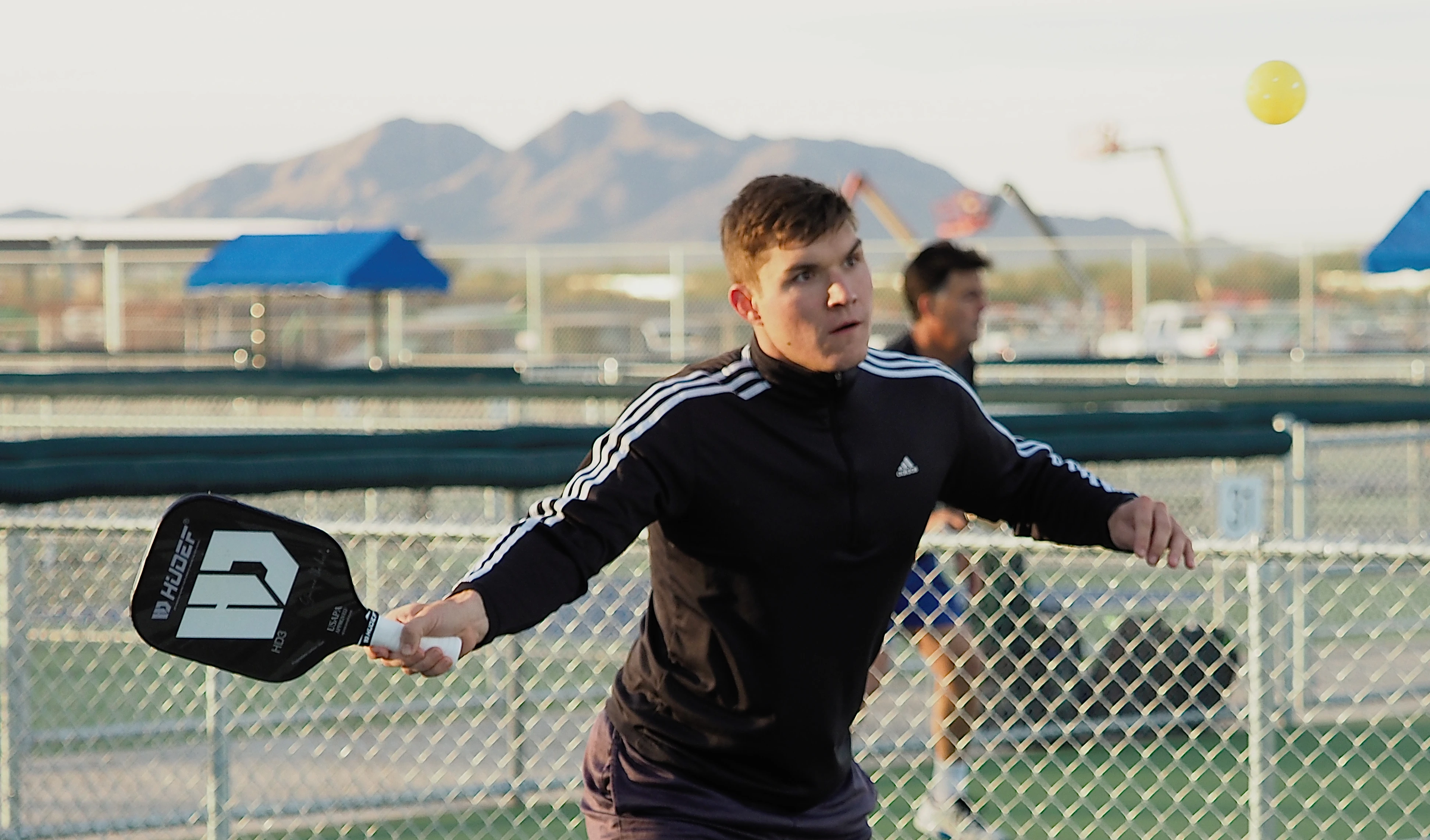 Hudefsport-Pro-Seamless-Pickleball-Rackets-No-Weak-Spot