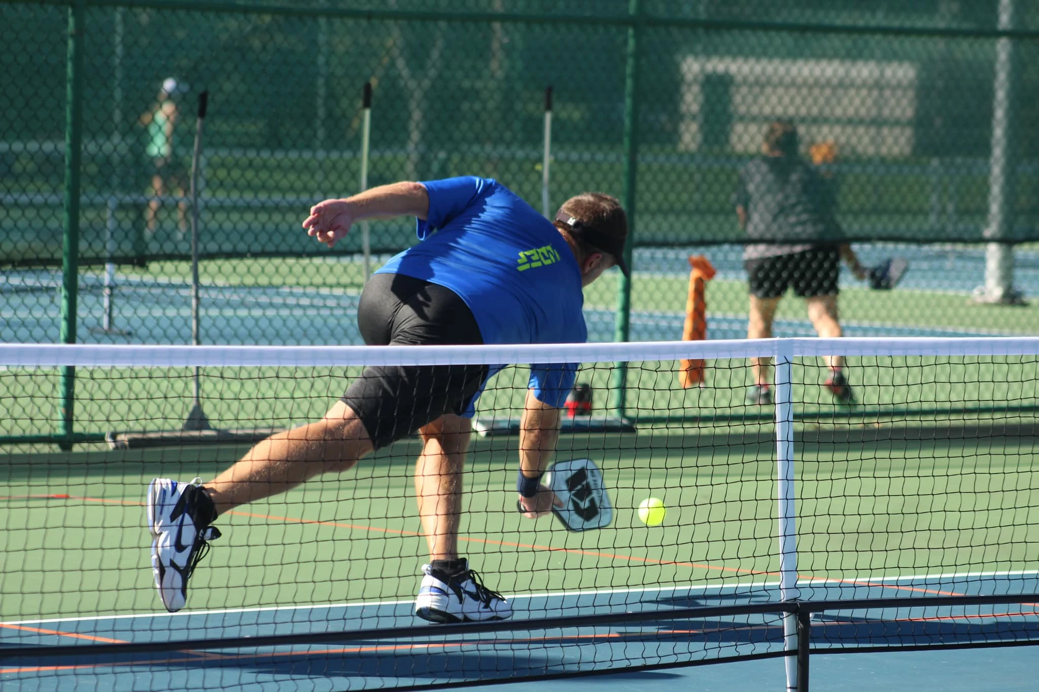 Hudefsport-Best-One-Piece-Pickleball-Paddles-Joint-Fail-End-1