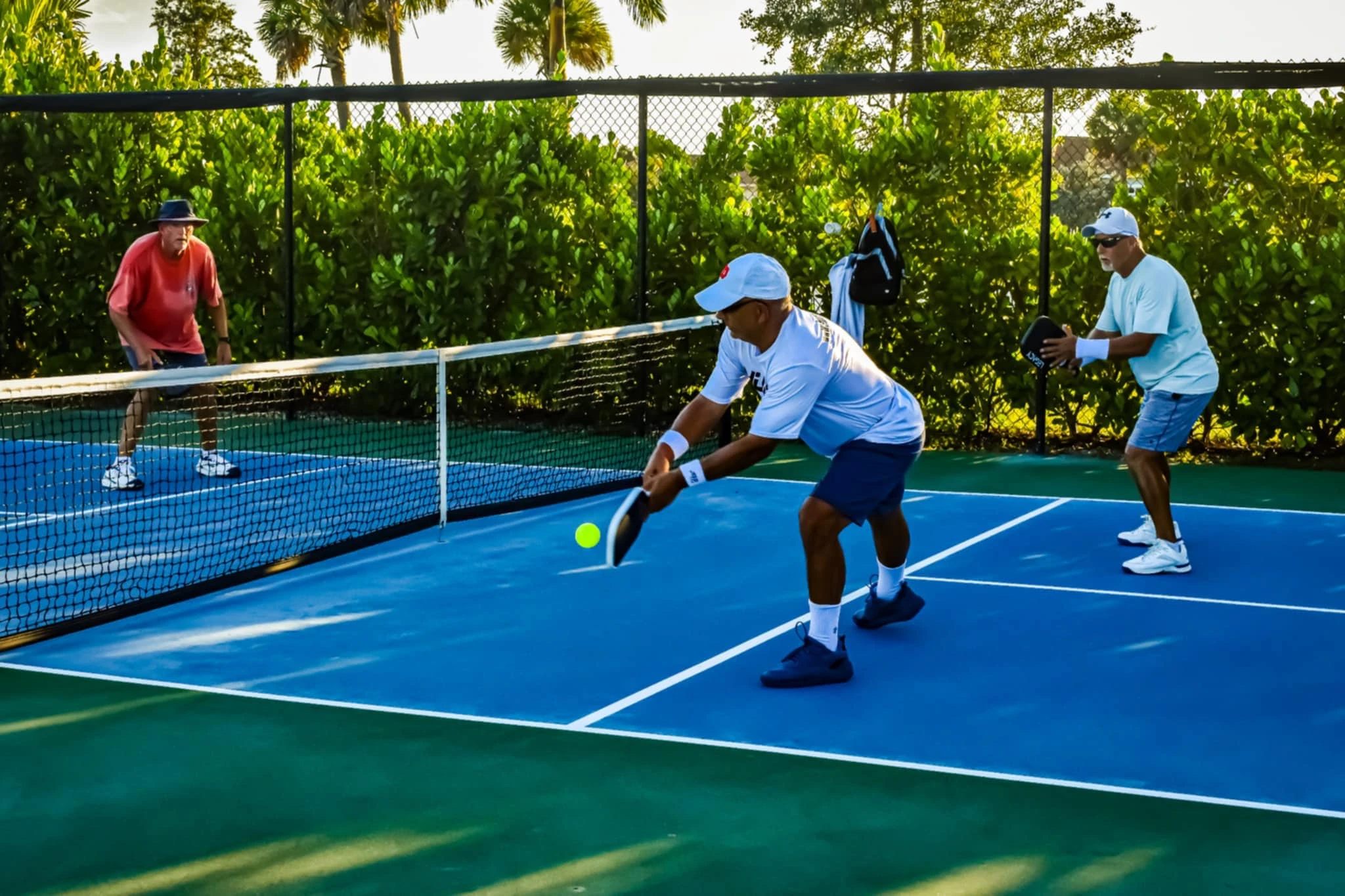 Hudefsport-Top-Personalized-Indoor-Pickleball-Ball-Company-1