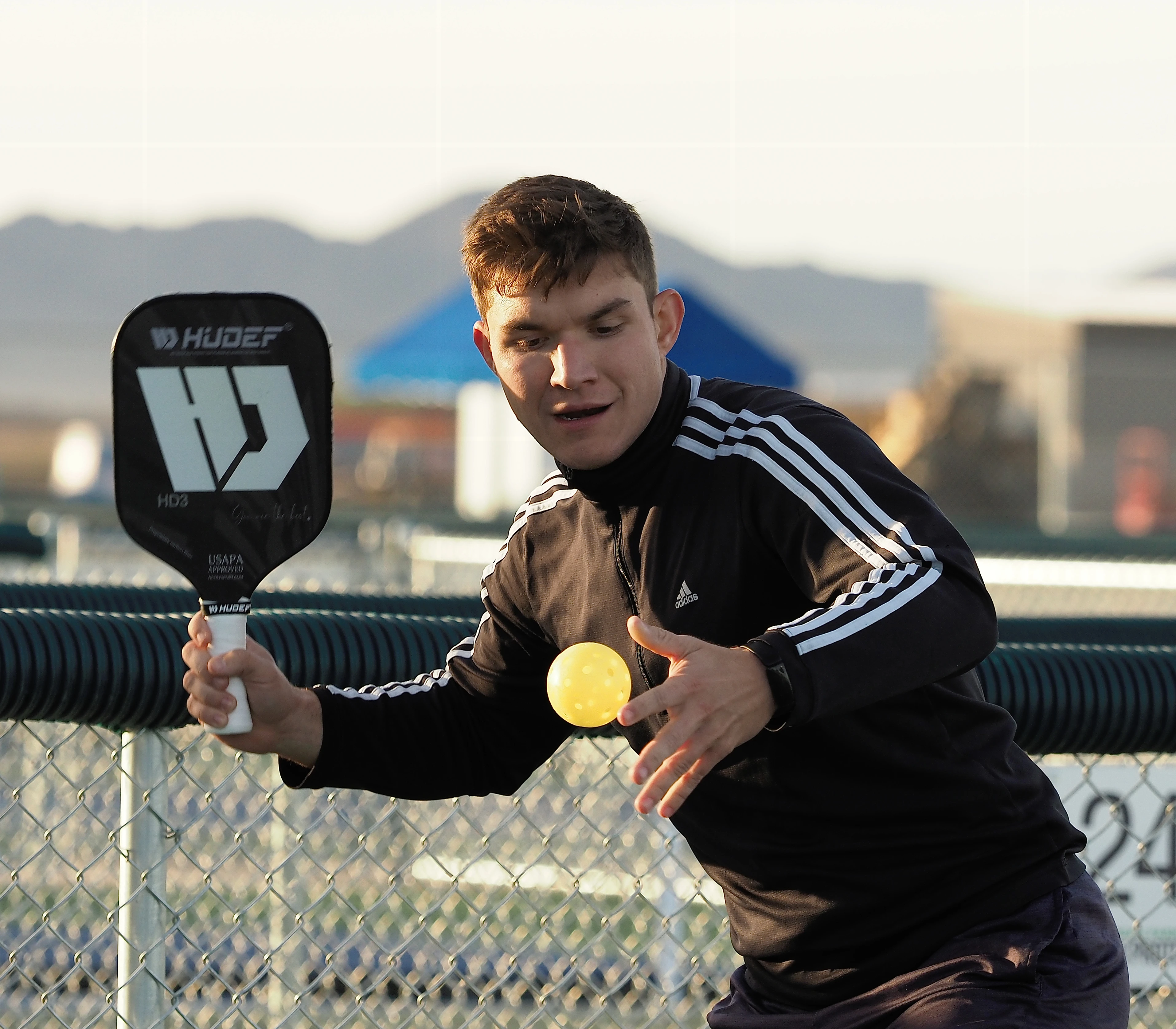 Hudefsport-Professional-Elongated-Pickleball-Rackets-Win-85%