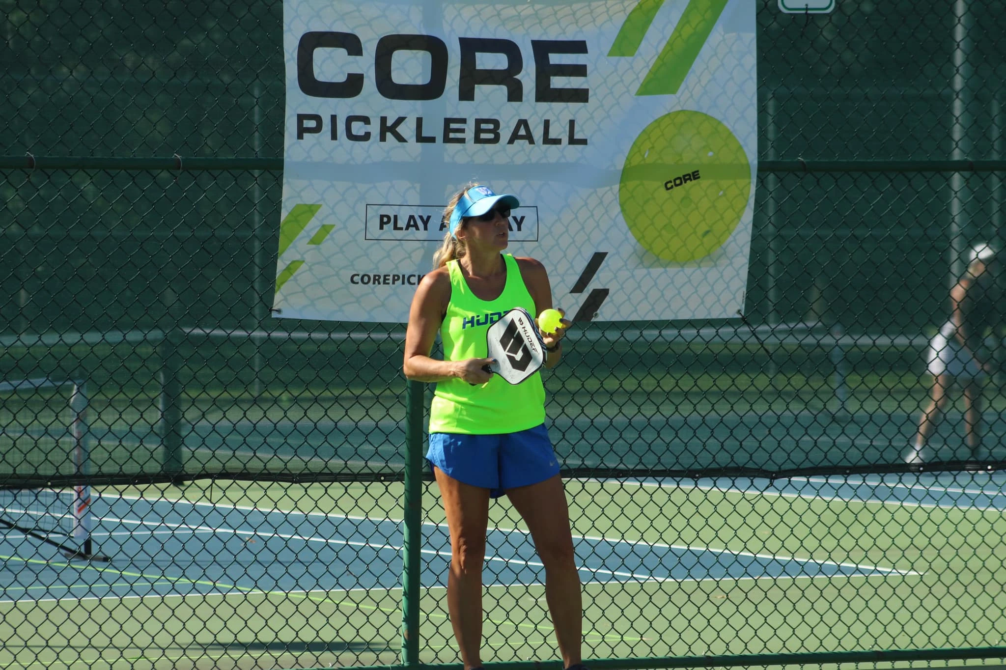 Hudefsport-Pro-Pickleball-Paddles-Bags-Expand-Elite-Max-3