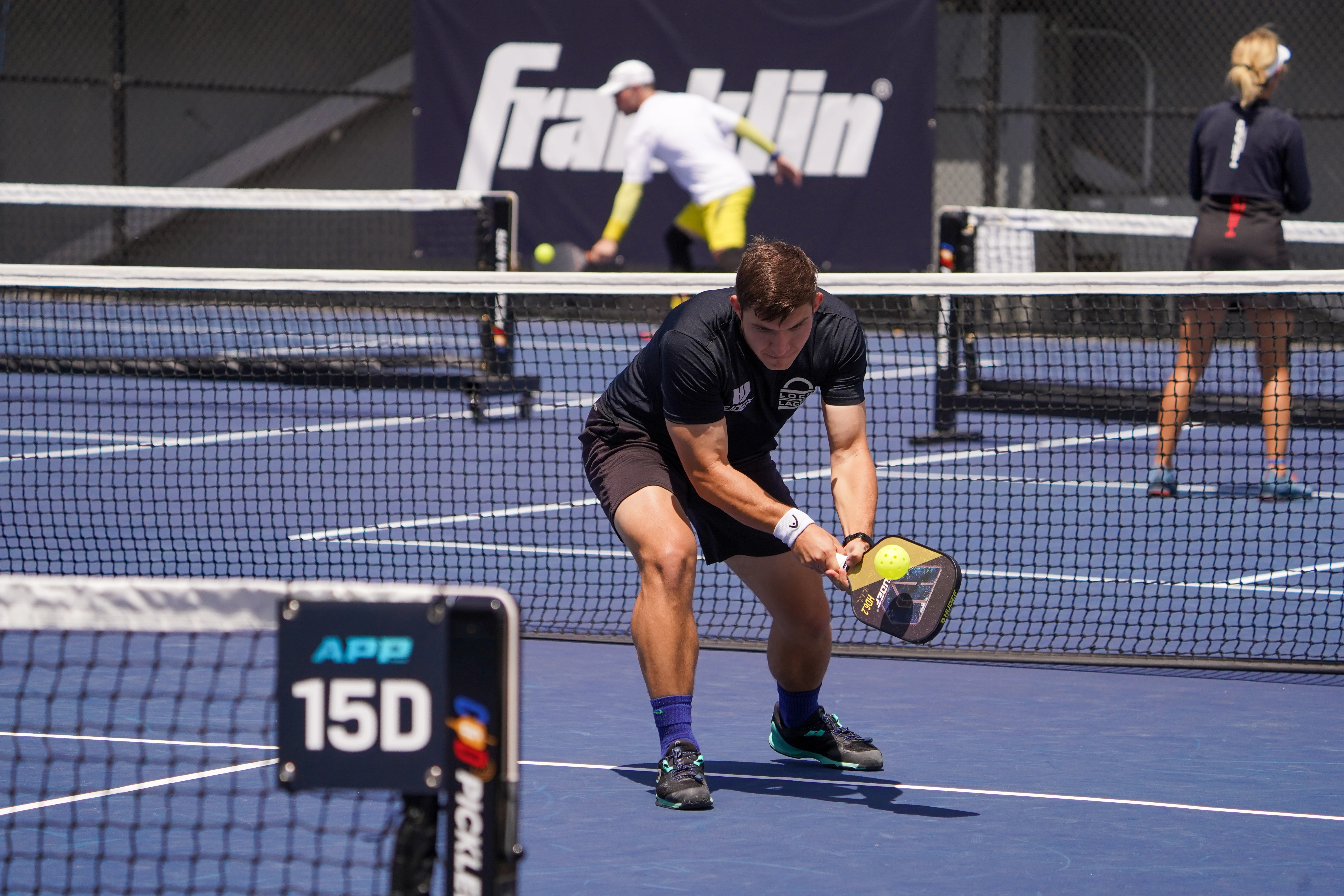 Hudefsport-Short-Handle-Best-Pickleball-Paddles-Reactive-1