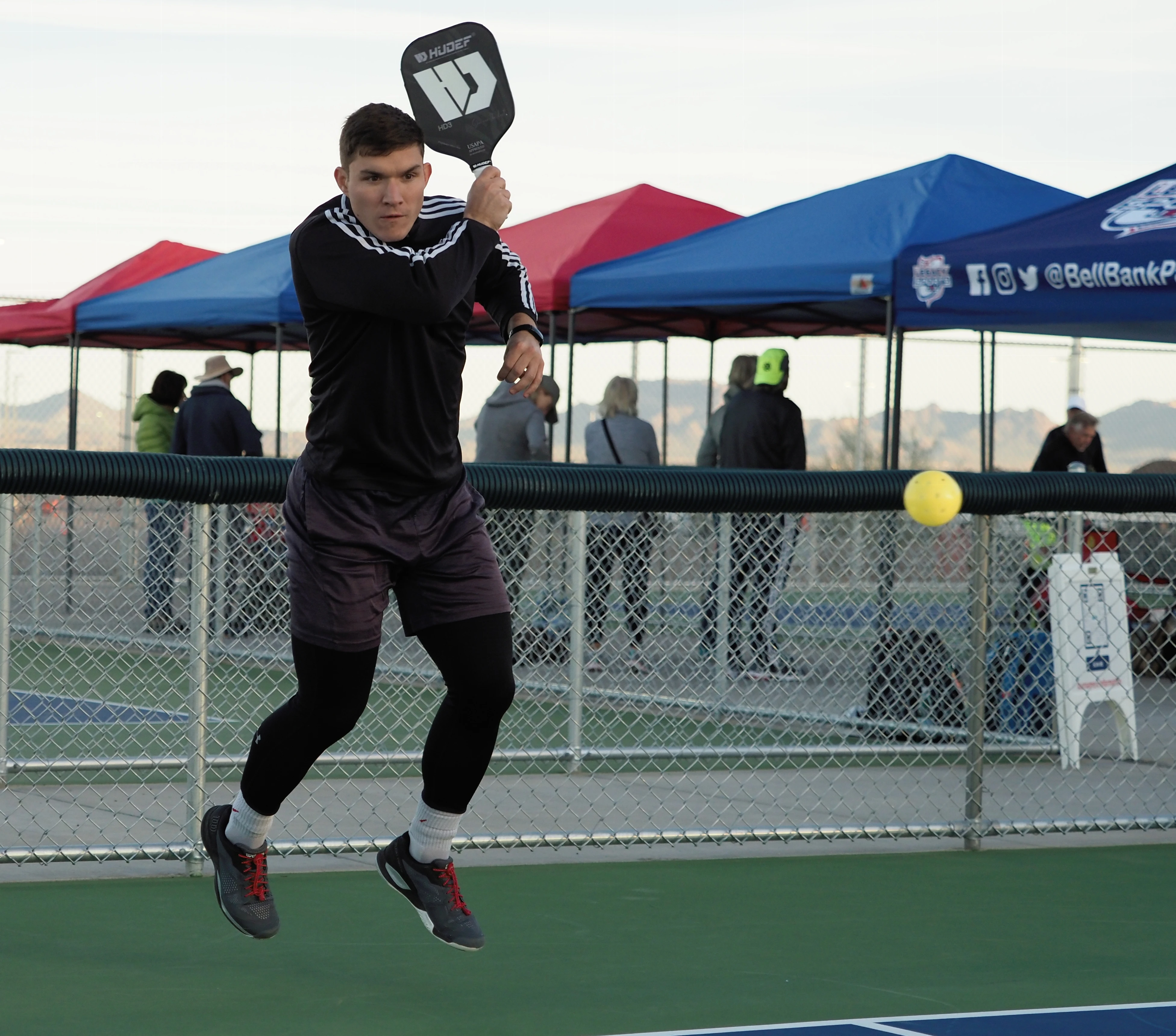 Hudefsport-Good-Composite-Pickleball-Paddles-Feature-End-1