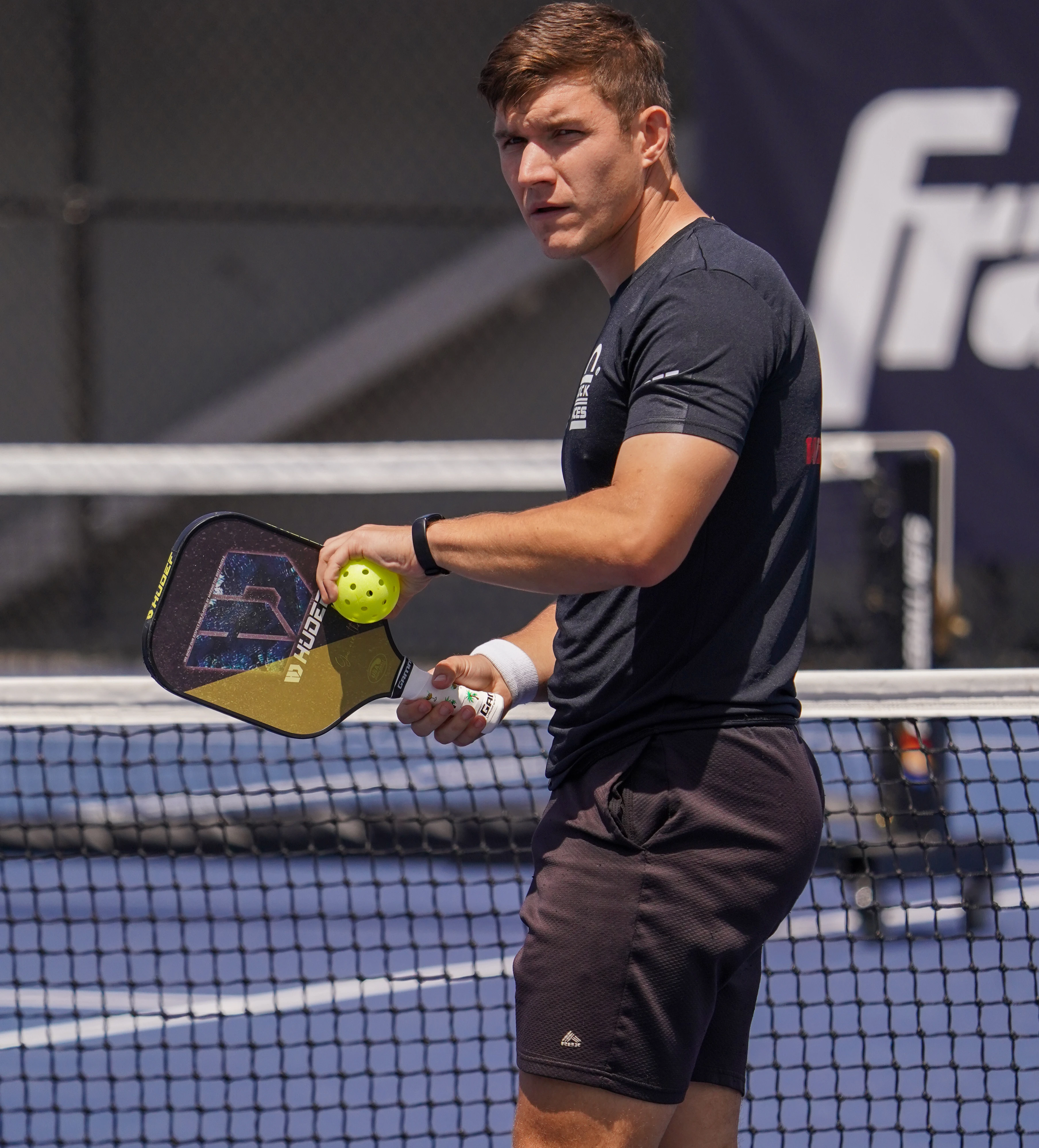 Hudefsport-Good-Quiet-Pickleball-Rackets-Practice-Expand-1