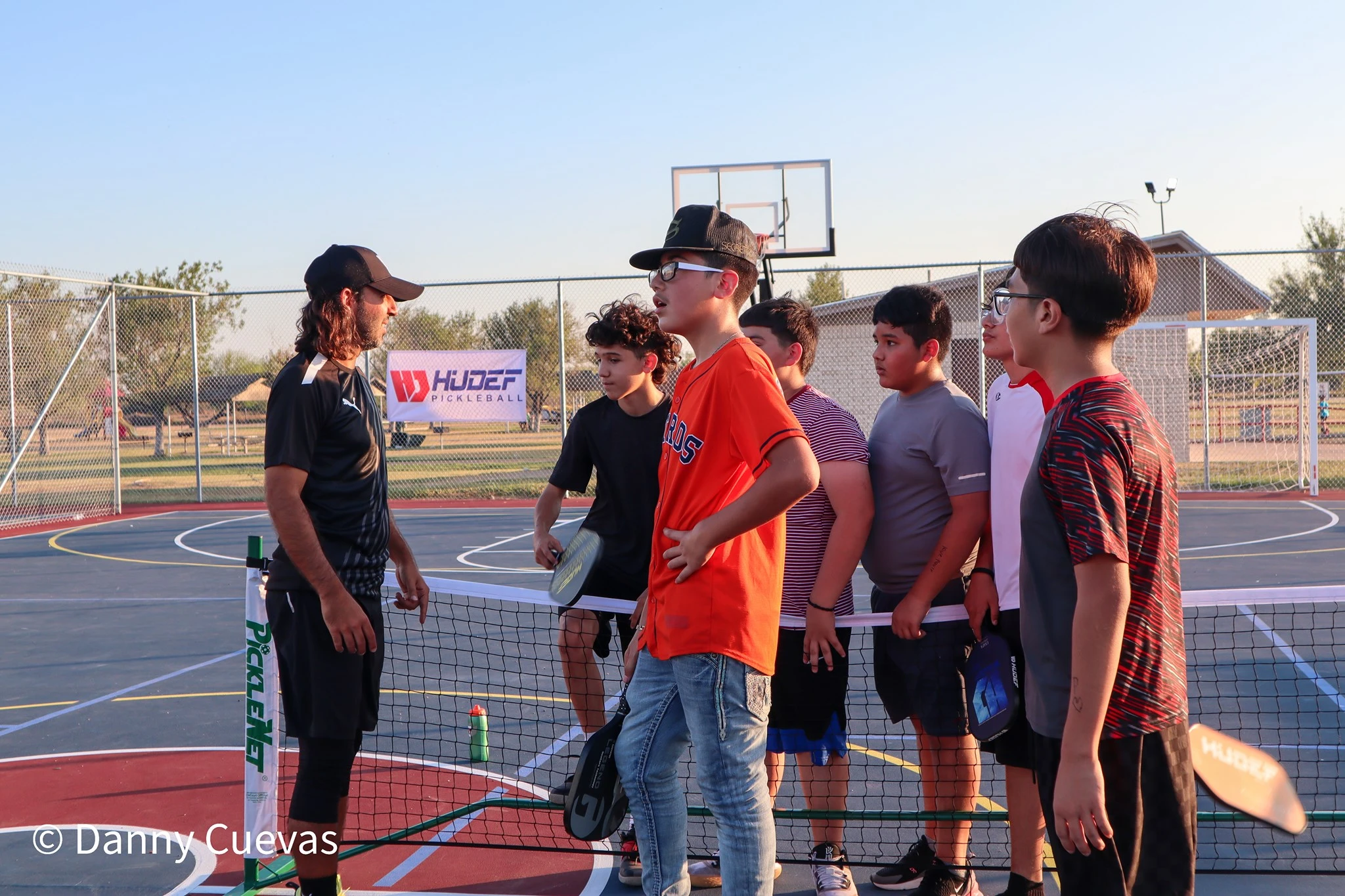 Hudefsport-Top-Wide-Pickleball-Paddles-Error-Prevent-70%-1