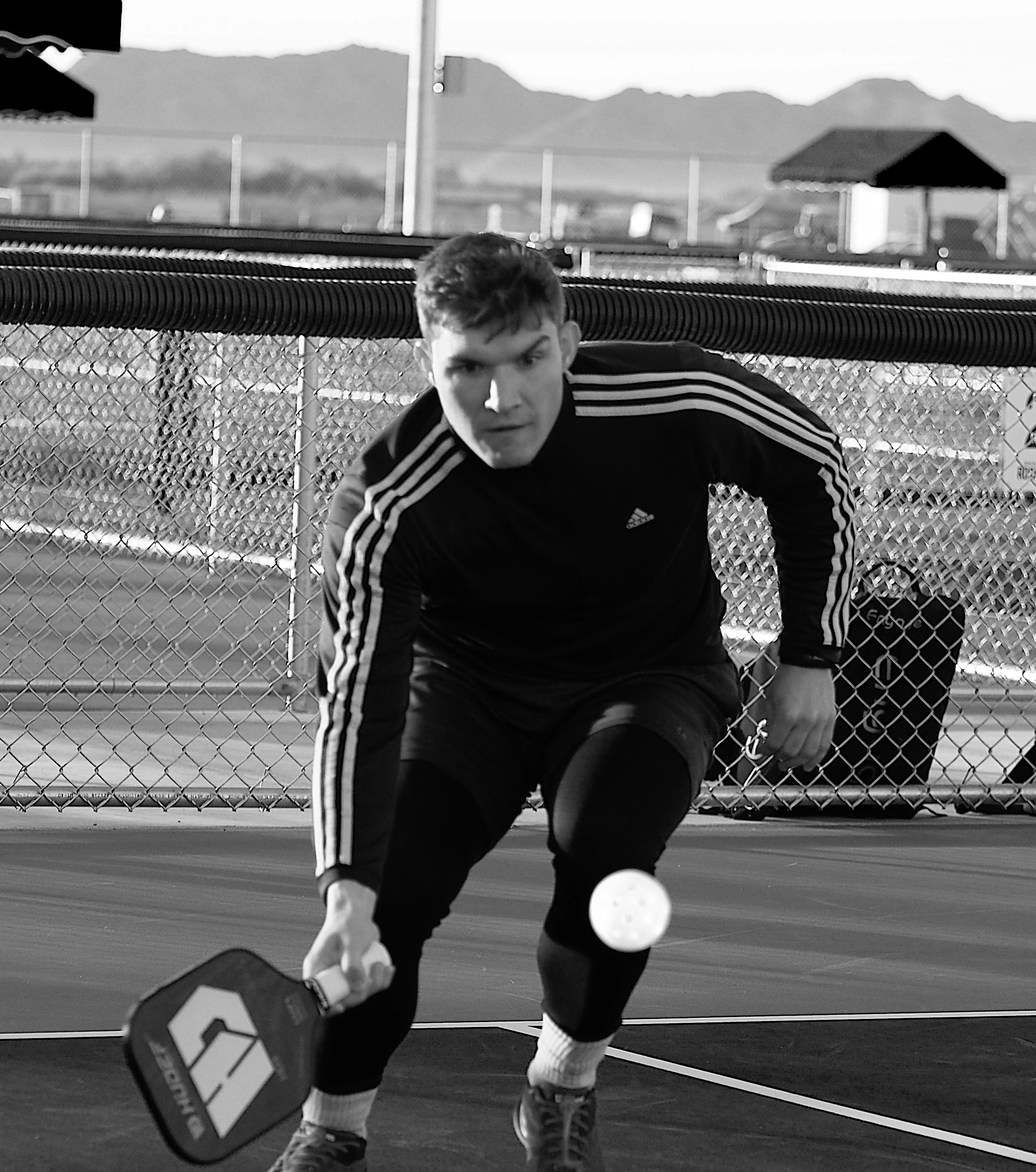 Hudefsport-Good-Light-Pickleball-Rackets-Female-Friend