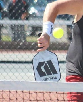 Hudefsport-Best-Light-Pickleball-Paddles-Technique-85%