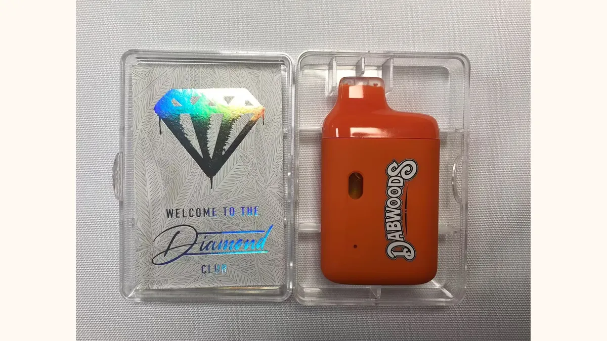 How to Preheat Your Dabwoods Disposable Vape for Optimal Hits