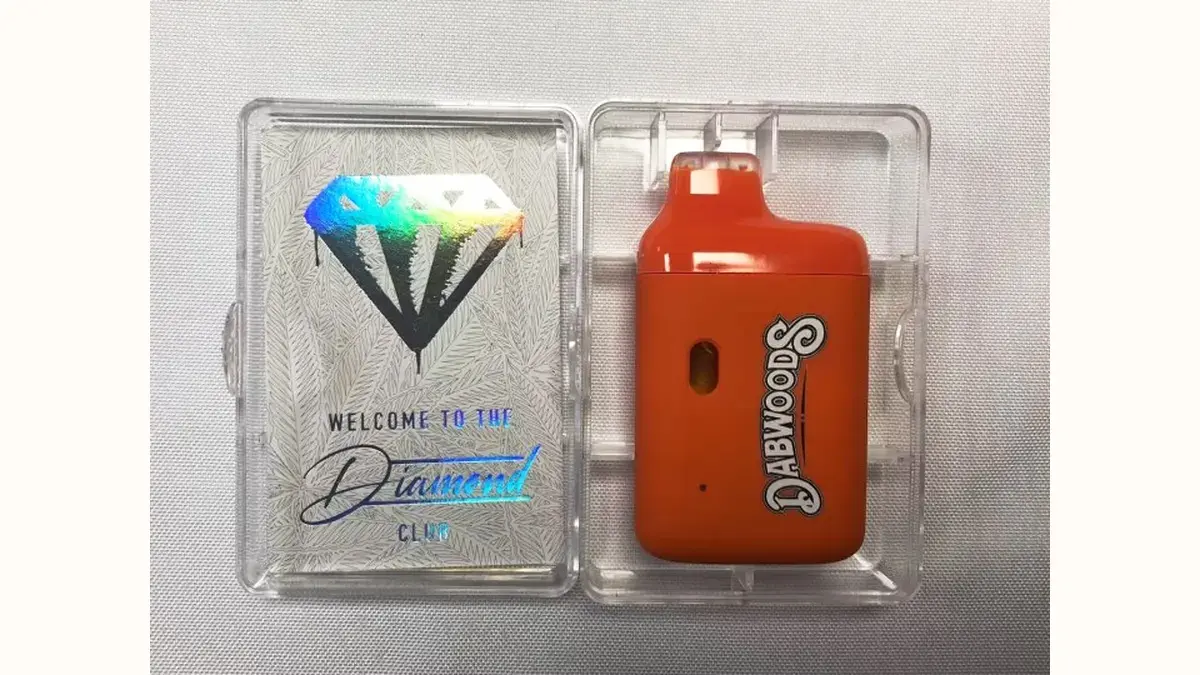 Real Life Reviews of Dabwoods Disposable Vape Experiences