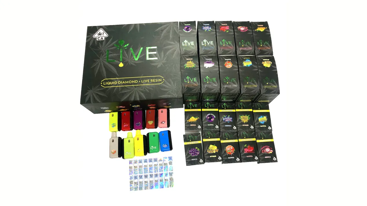 Convenience of the 2ML Live Disposable Vape Pen