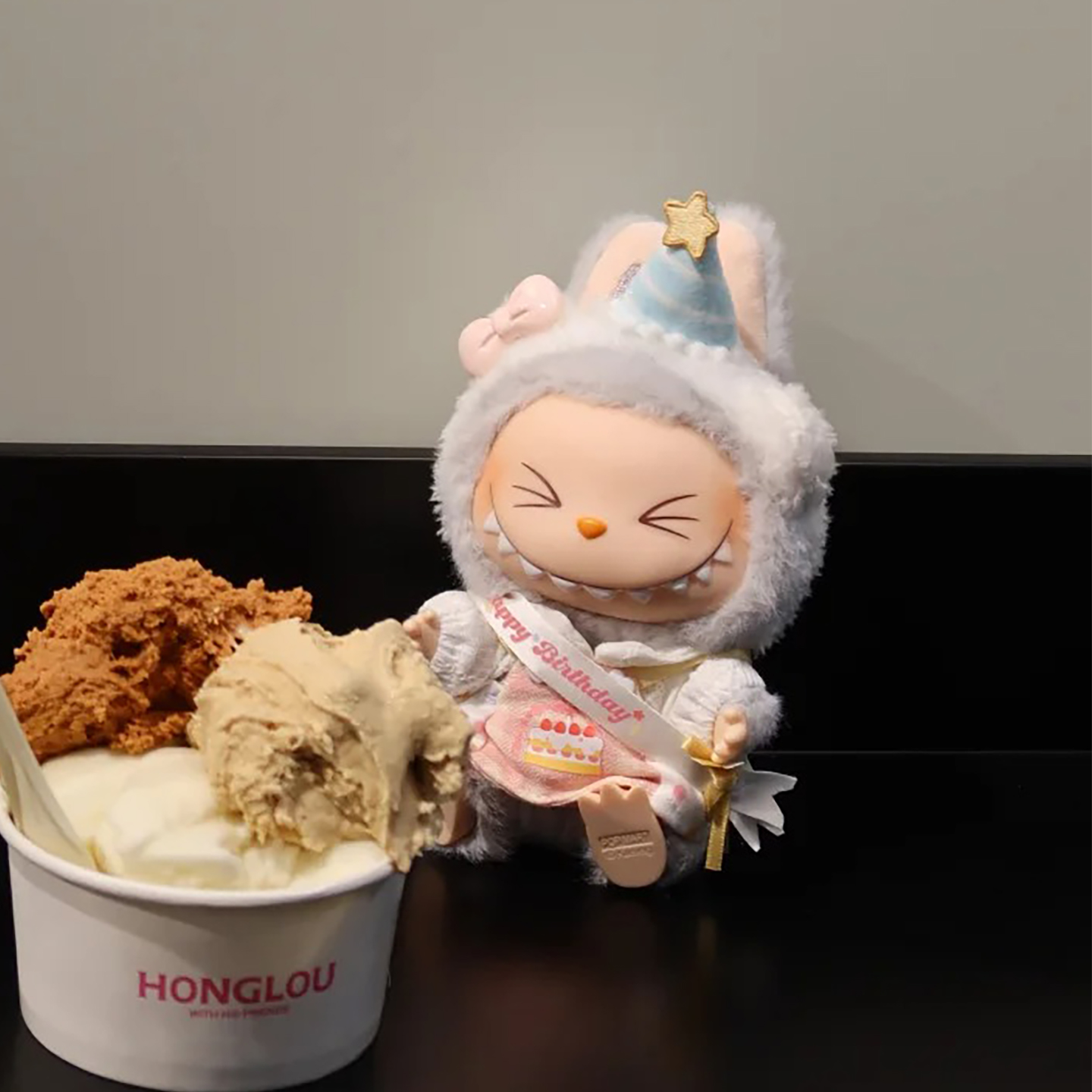 Transforming Your Tasty Macarons Labubu with Perfect Costume Pairings for Each Character