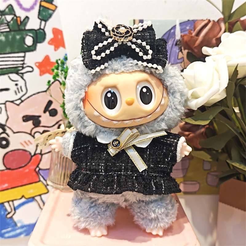 Seasonal Themes for Labubu Characters