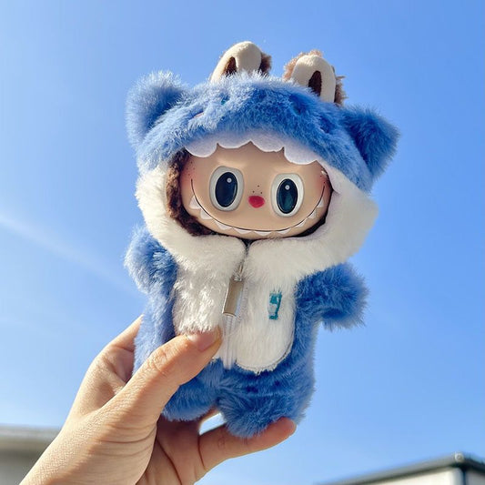 Choosing the Right Style for Your Doll