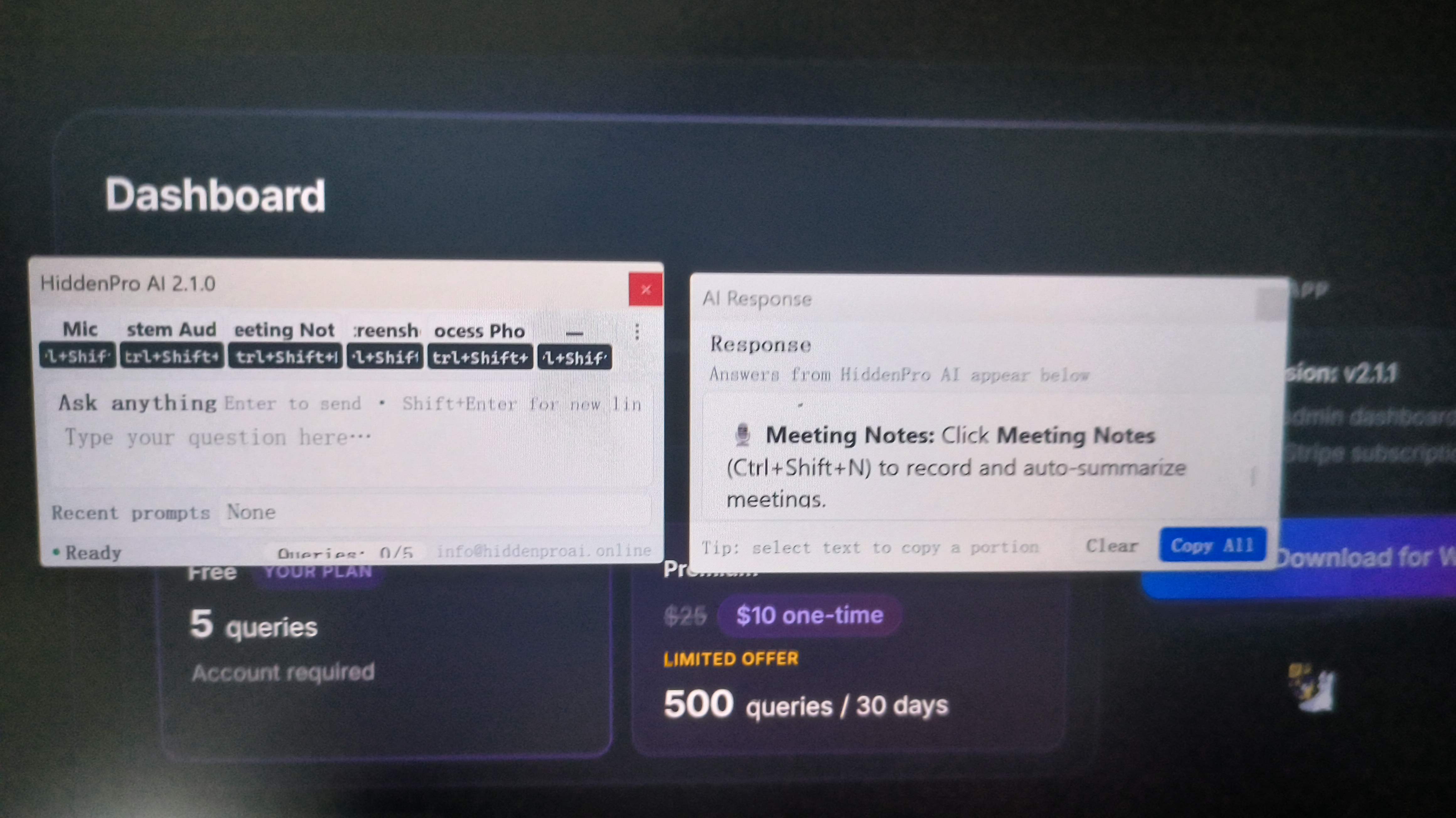 The overly small interface and the confusing workflow made my experience quite bad