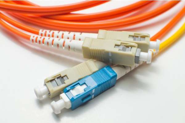 fiber optic connectors