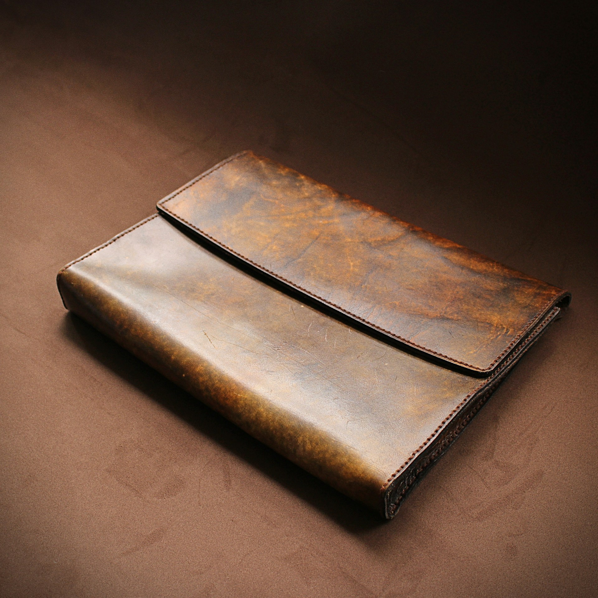 How to Repair Cracked Leather