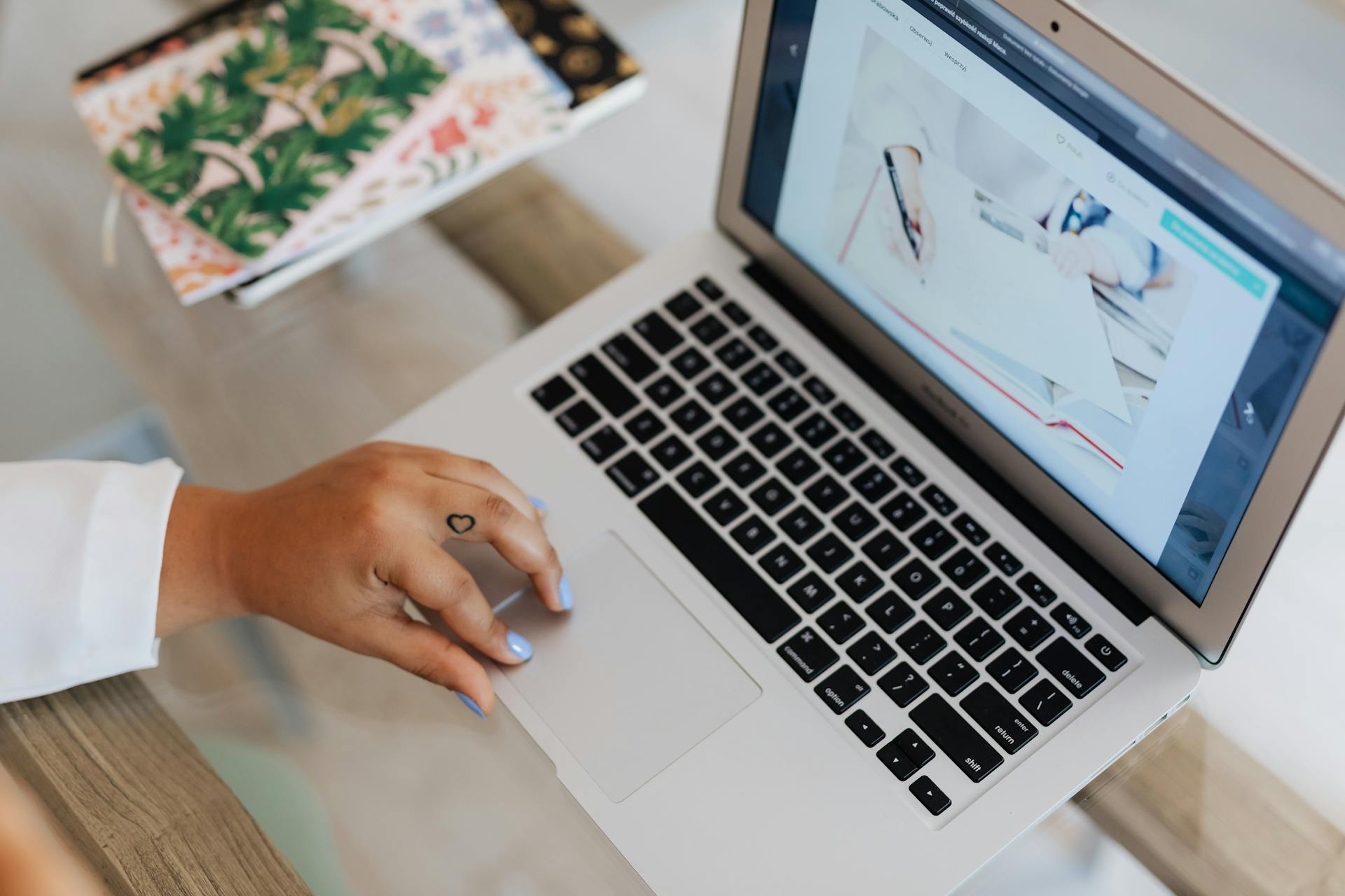 Secrets to Creating Product Descriptions That Drive Sales