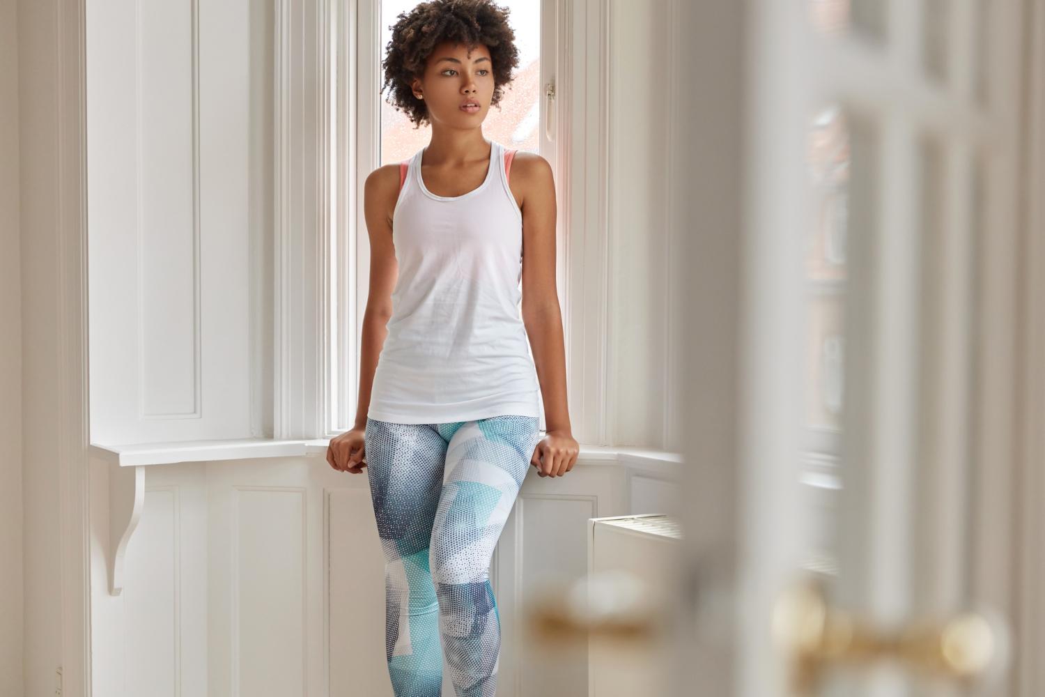 What patterns are trending in yoga tank tops and sports bras?