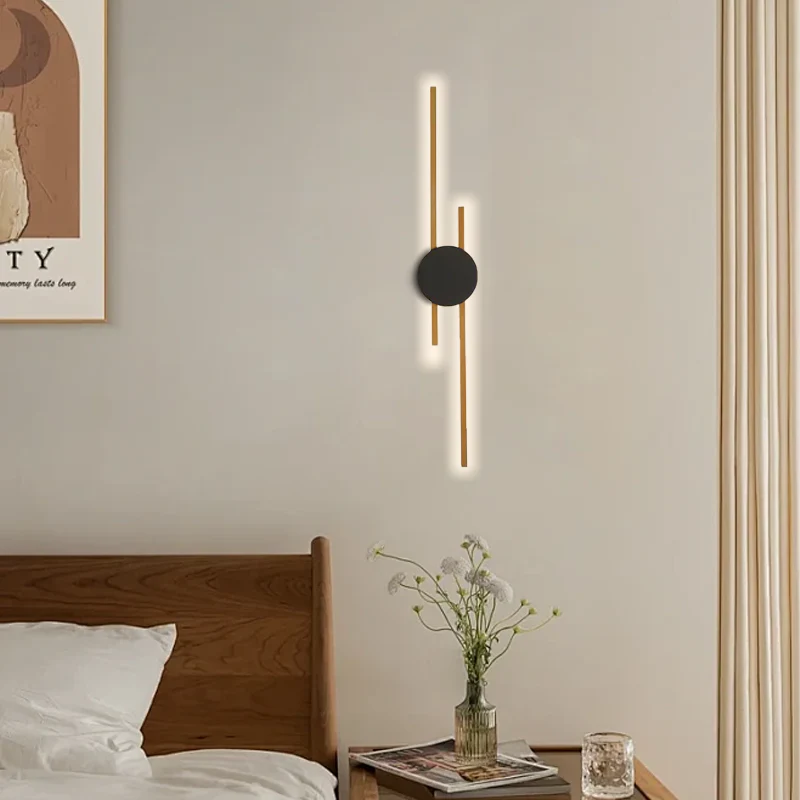 Modern Black/Gold Wall Lamp Metal Linear Living Room