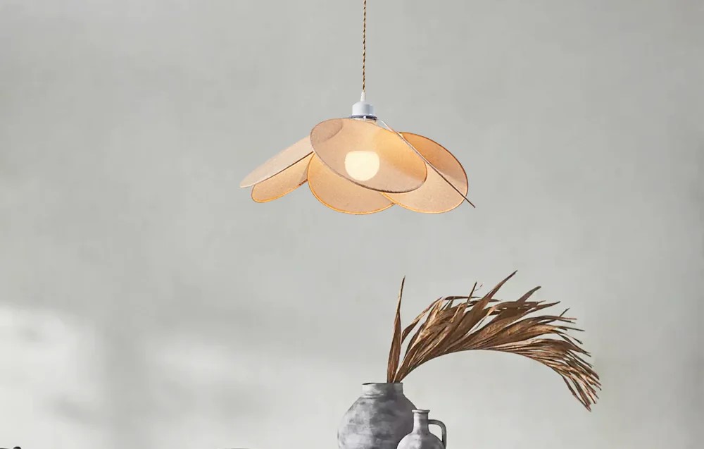 A beautiful natural pendant light