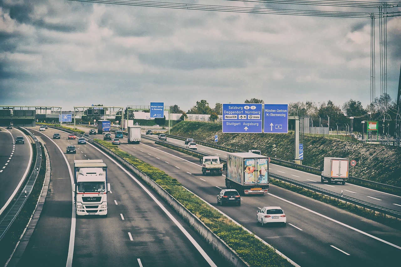 Operational Challenges for Cross-Border Trucking Due to Tariffs