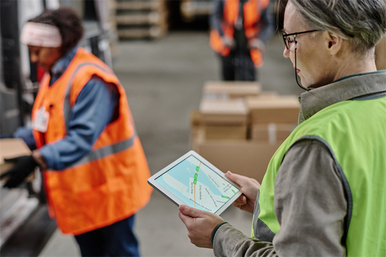 Designing a Successful Warehouse Setup