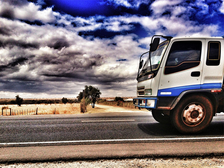 Regulatory and Compliance Challenges in Border Trucking