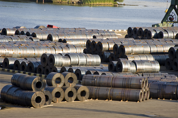 Top 10 Companies for Cross-Border Heavy Machinery Relocation
