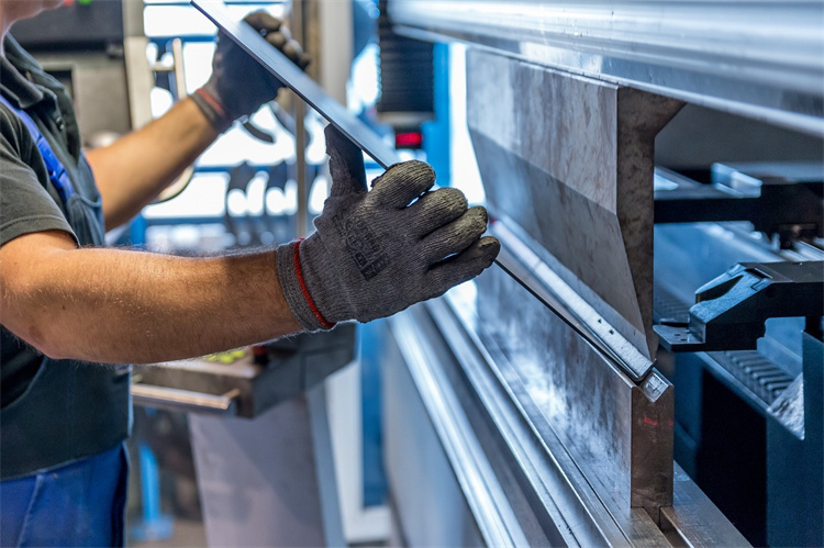 China and Vietnam: Differences in Manufacturing Supply Chains