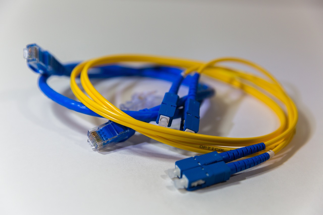 The Ultimate Guide to Fiber Optic Cables: 3 Important Types You Must Know