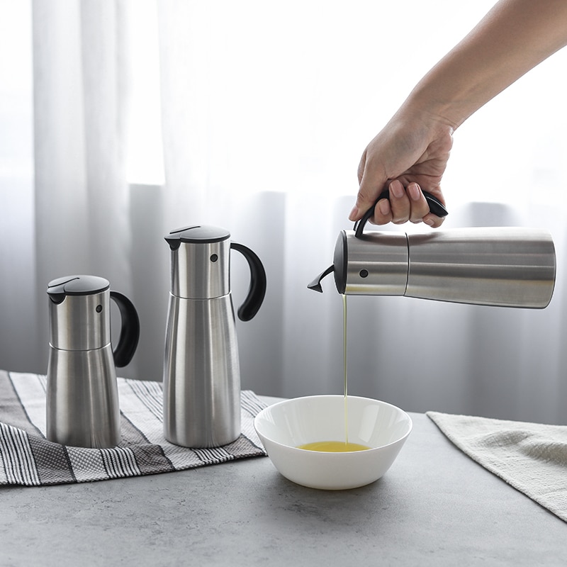 How long will olive oil last in a tinc can?