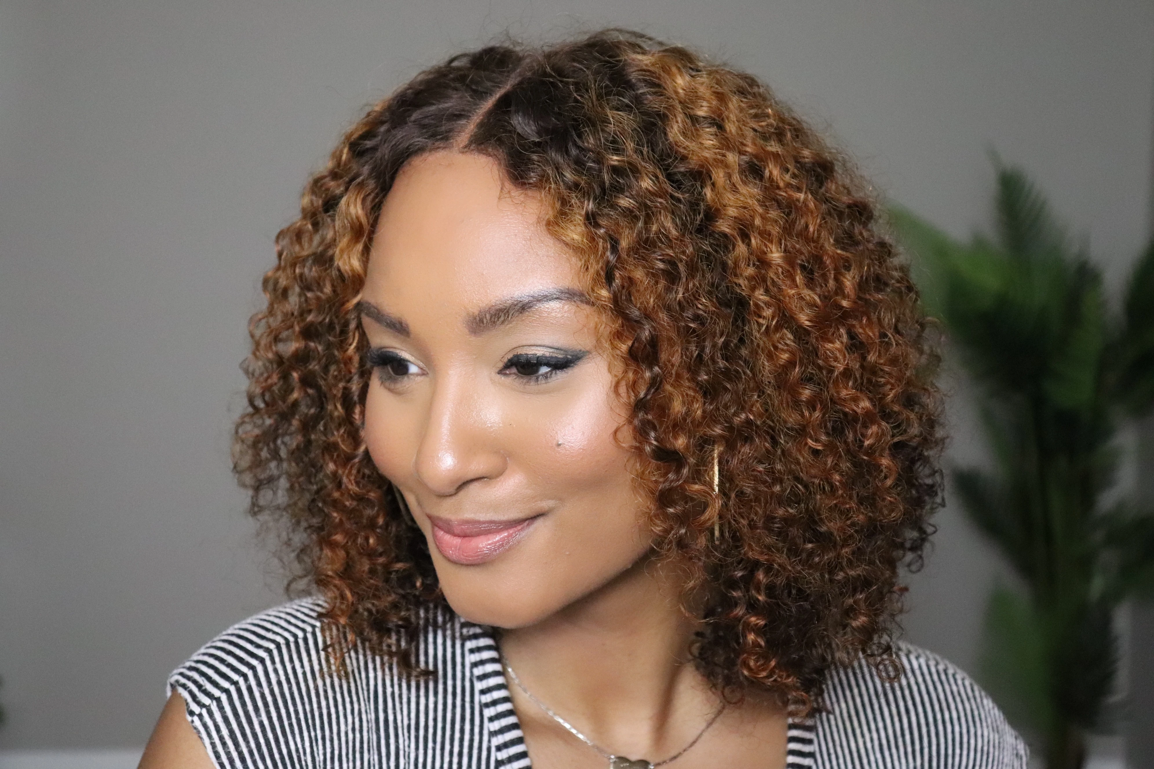 Unique Features of HD Curly Lace Wigs