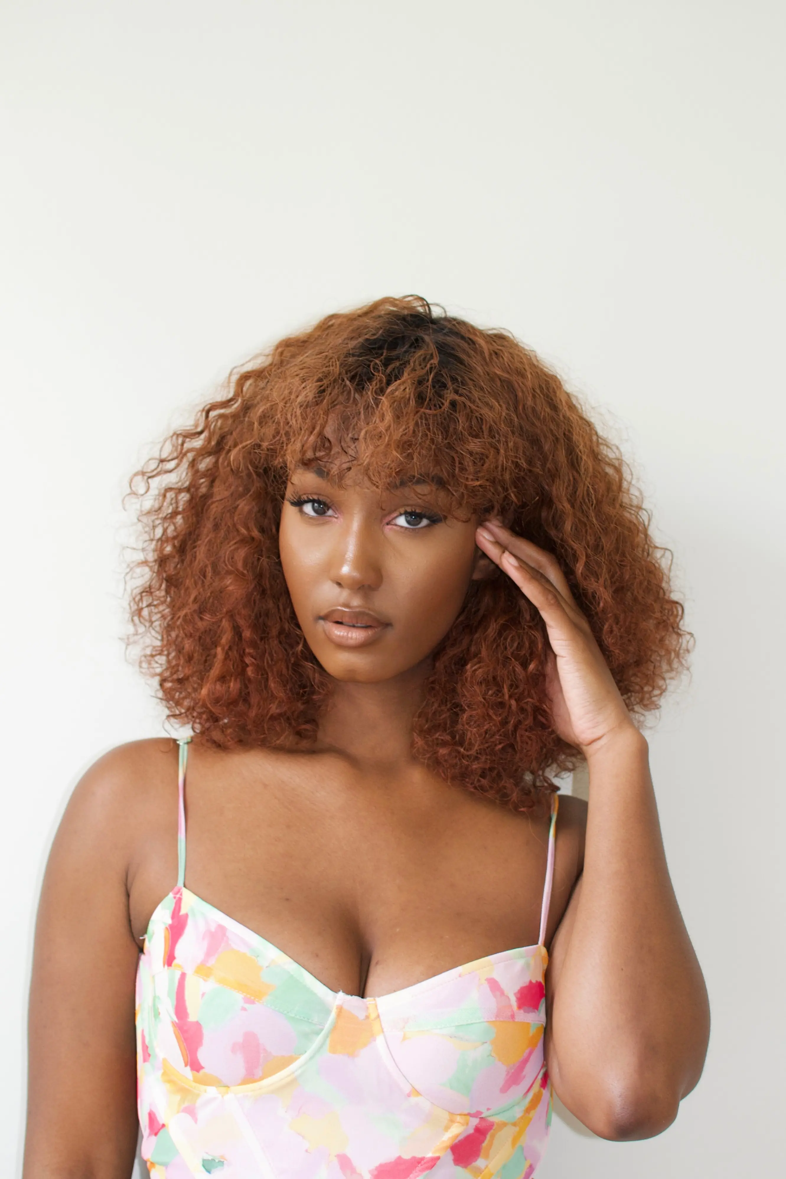 3 Comfort Features of Short Curly Wigs with Bangs