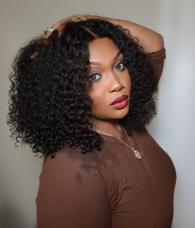 Styling Tips for Curtain Bang HD Lace Wigs