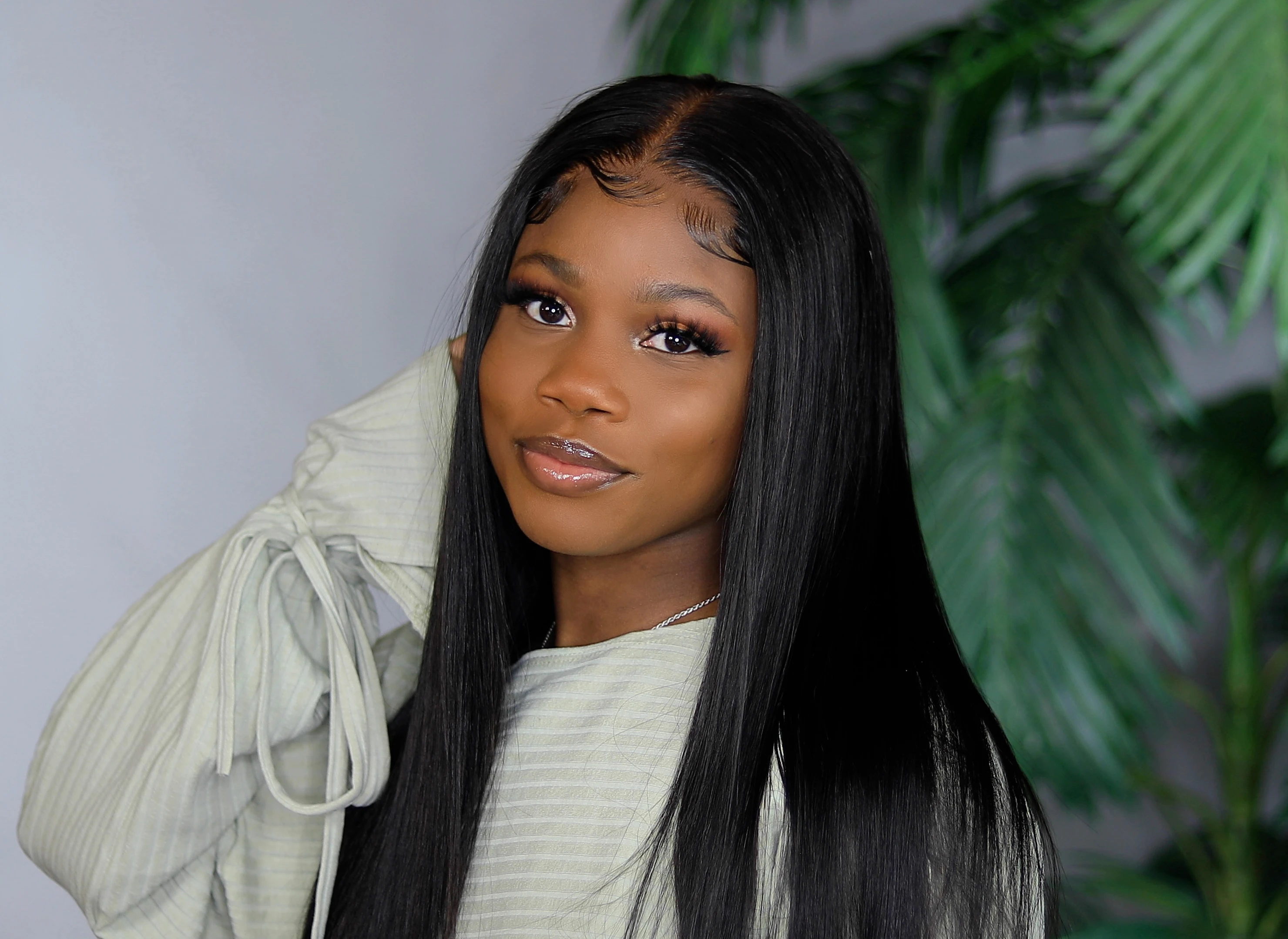 Luvmeforyou Glueless 5x5 Closure HD Lace Silky Straight Human Hair Wig