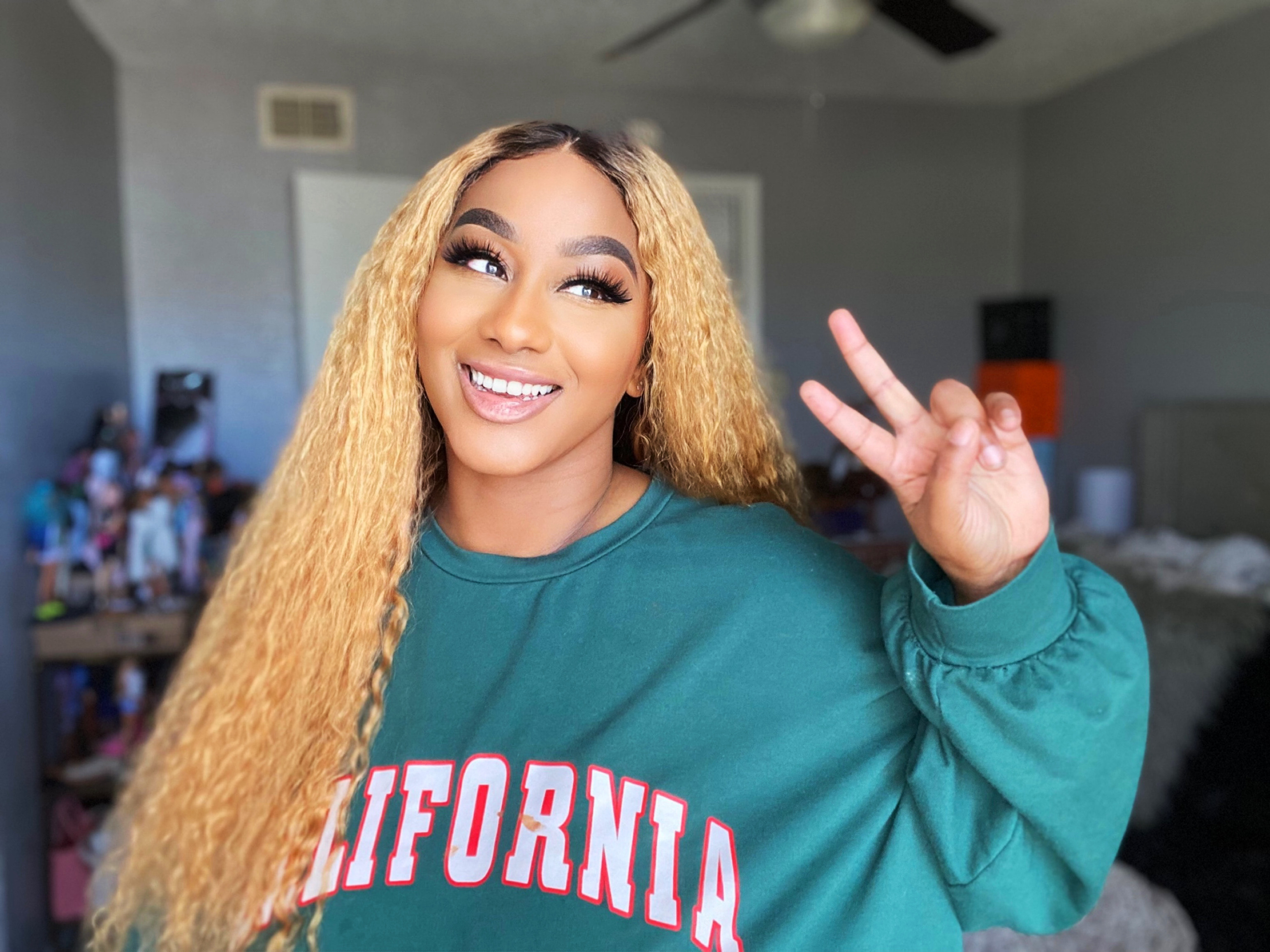 Top 5 360 Lace Wigs with Pre-Plucked Hairlines Reviewed