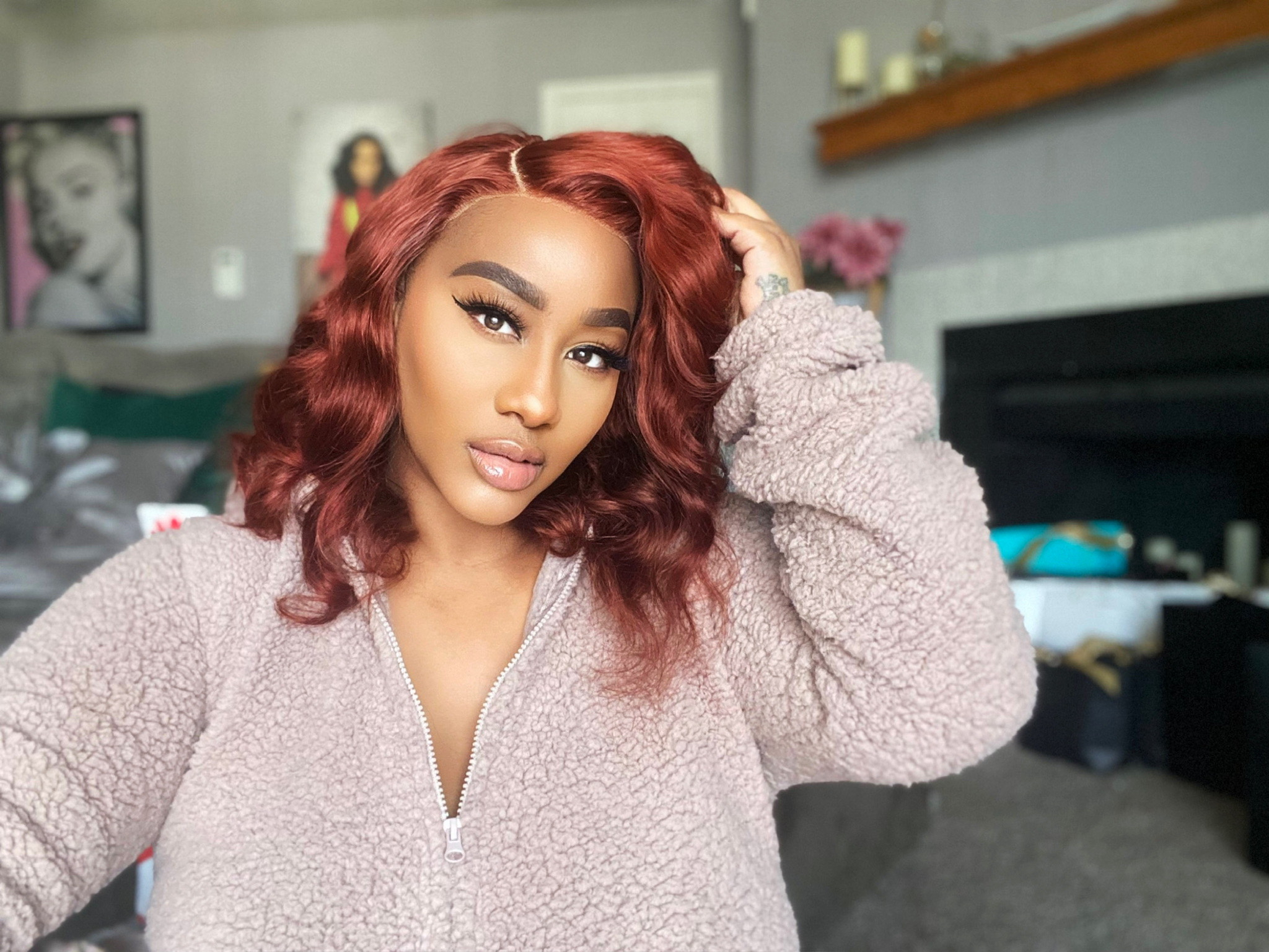 How HD Glueless Lace Wigs Achieve a Natural Hairline