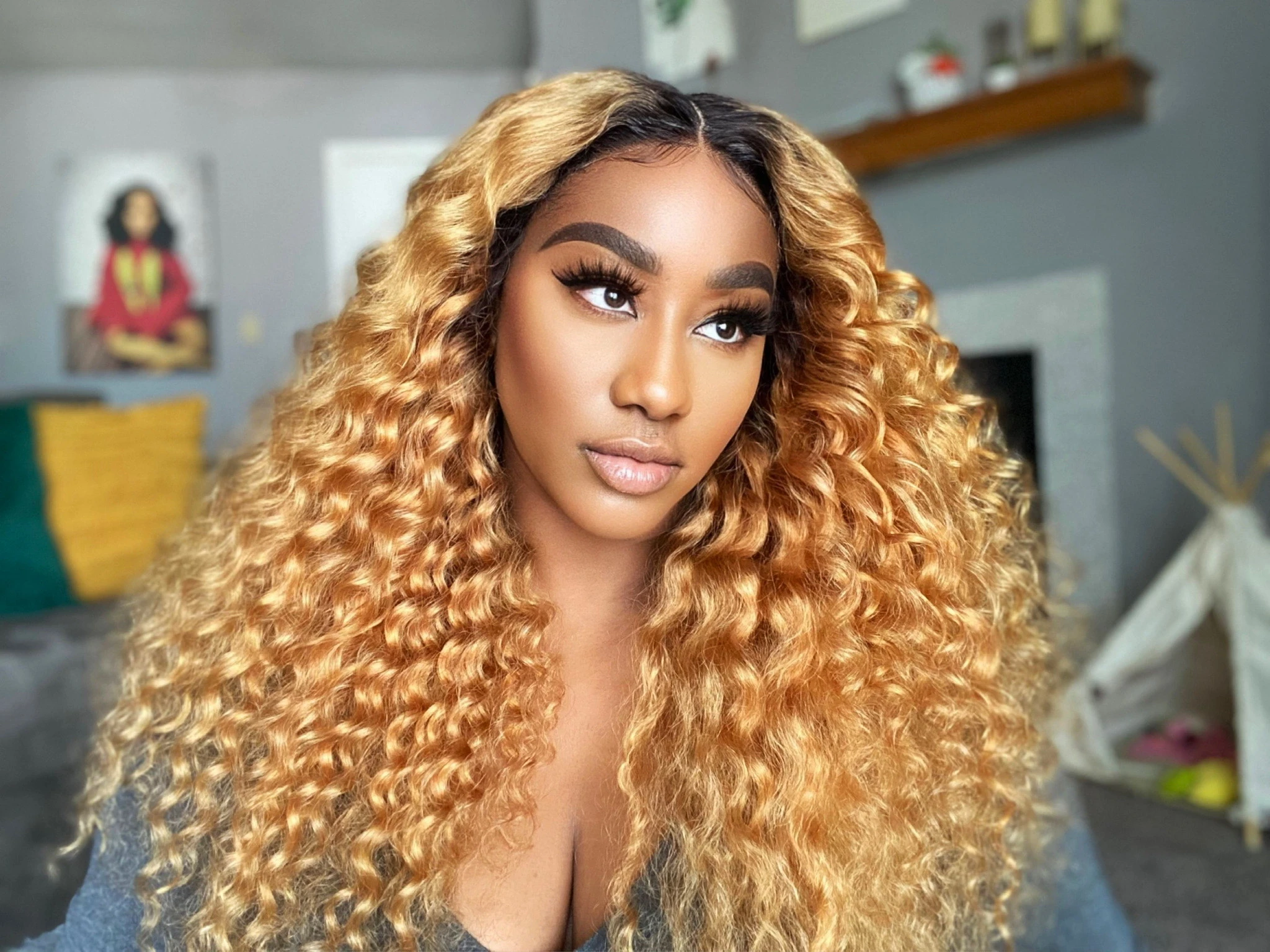 The Benefits of Wearing a Curly Blonde Wig with Bangs