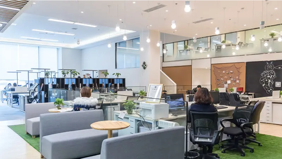 Where do you put the PDU on a server rack?