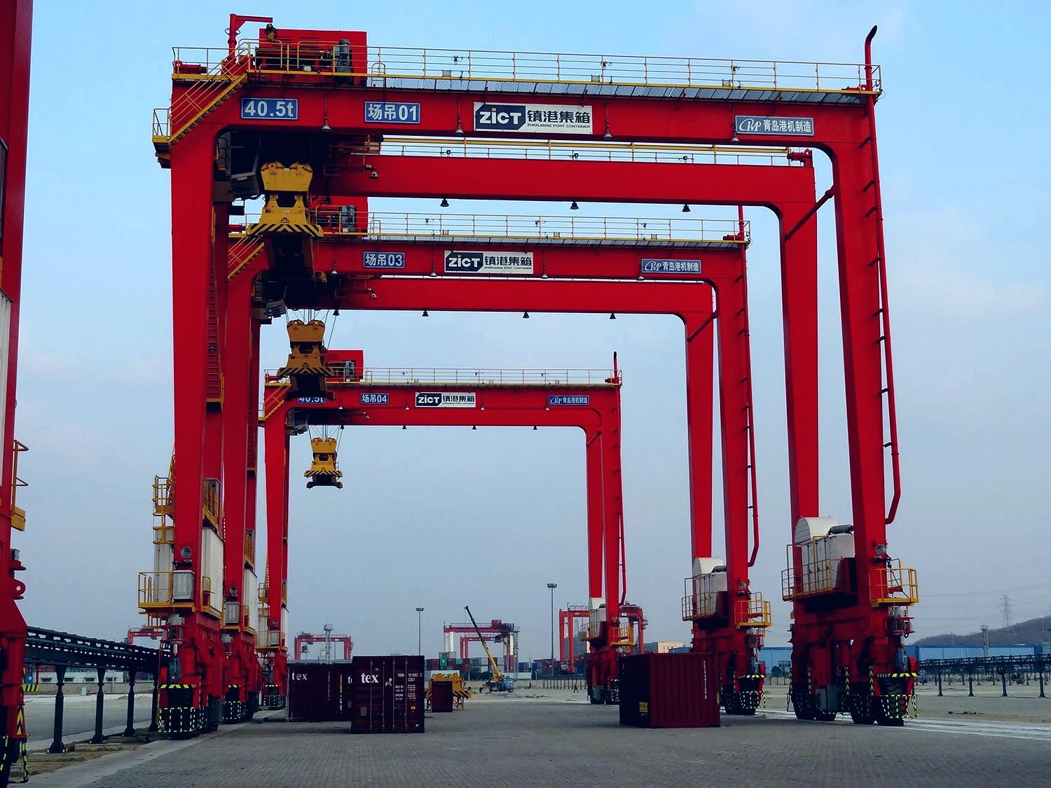 Container gantry crane remote monitoring supports SLAs