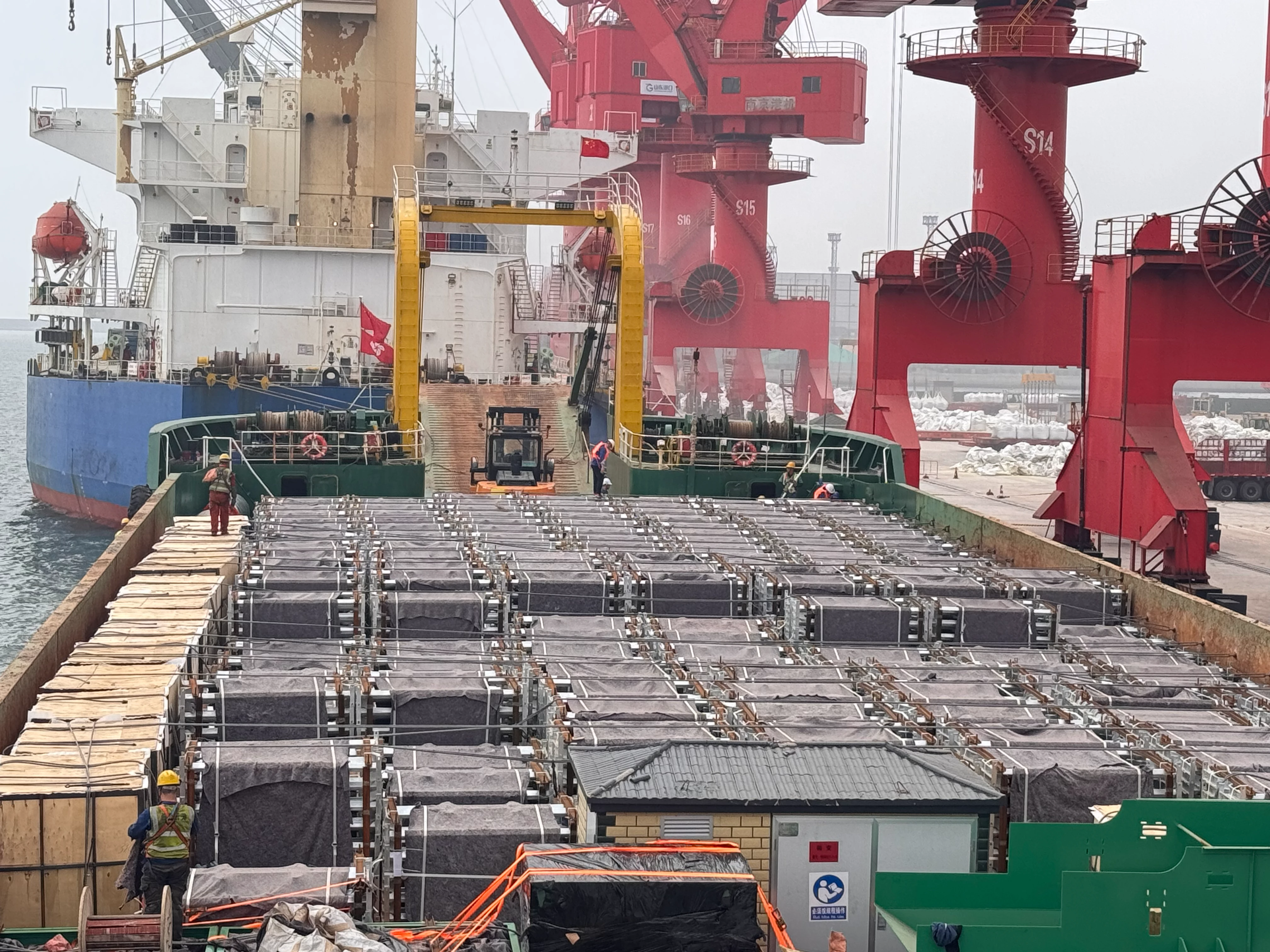 Container crane precision: the easiest ROI case