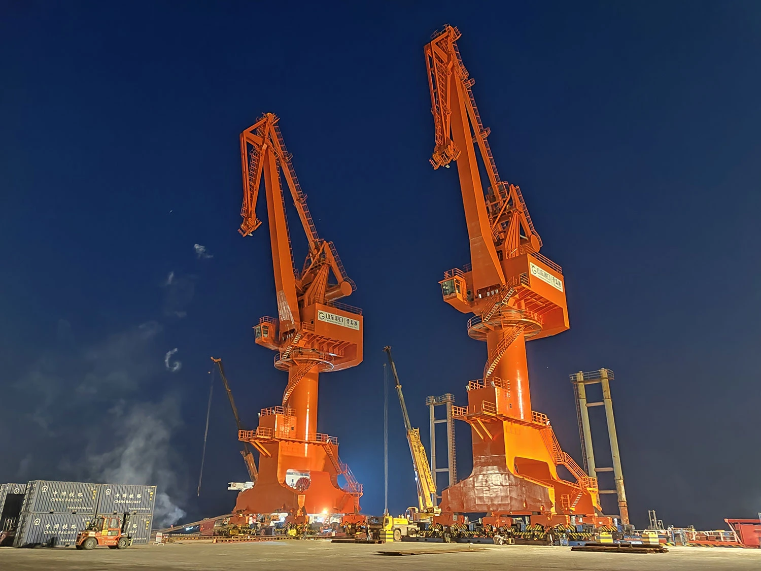 Ship loading systems: operate in monsoon safely