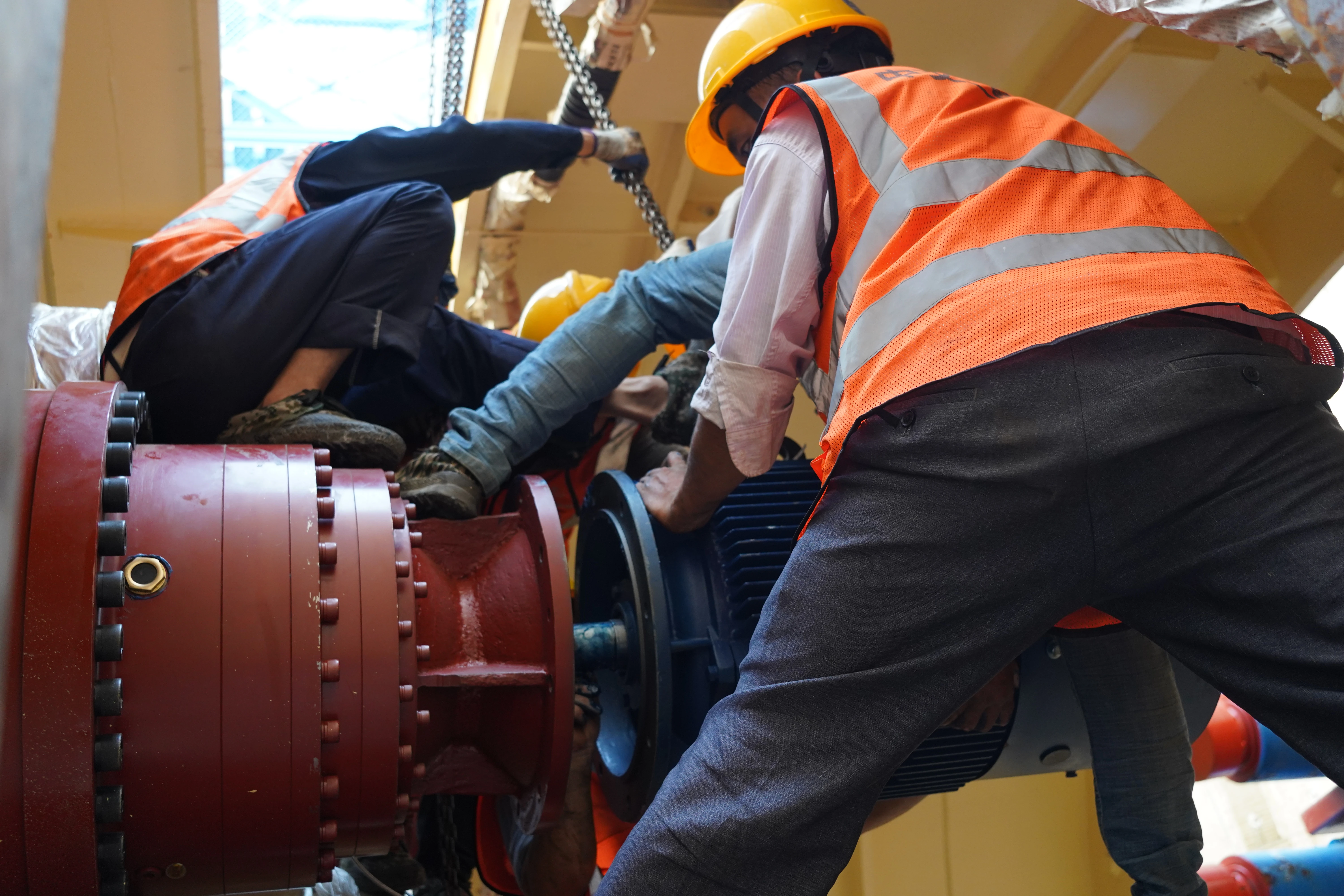 A TBM tunnel curve can raise settlement risk in soft ground