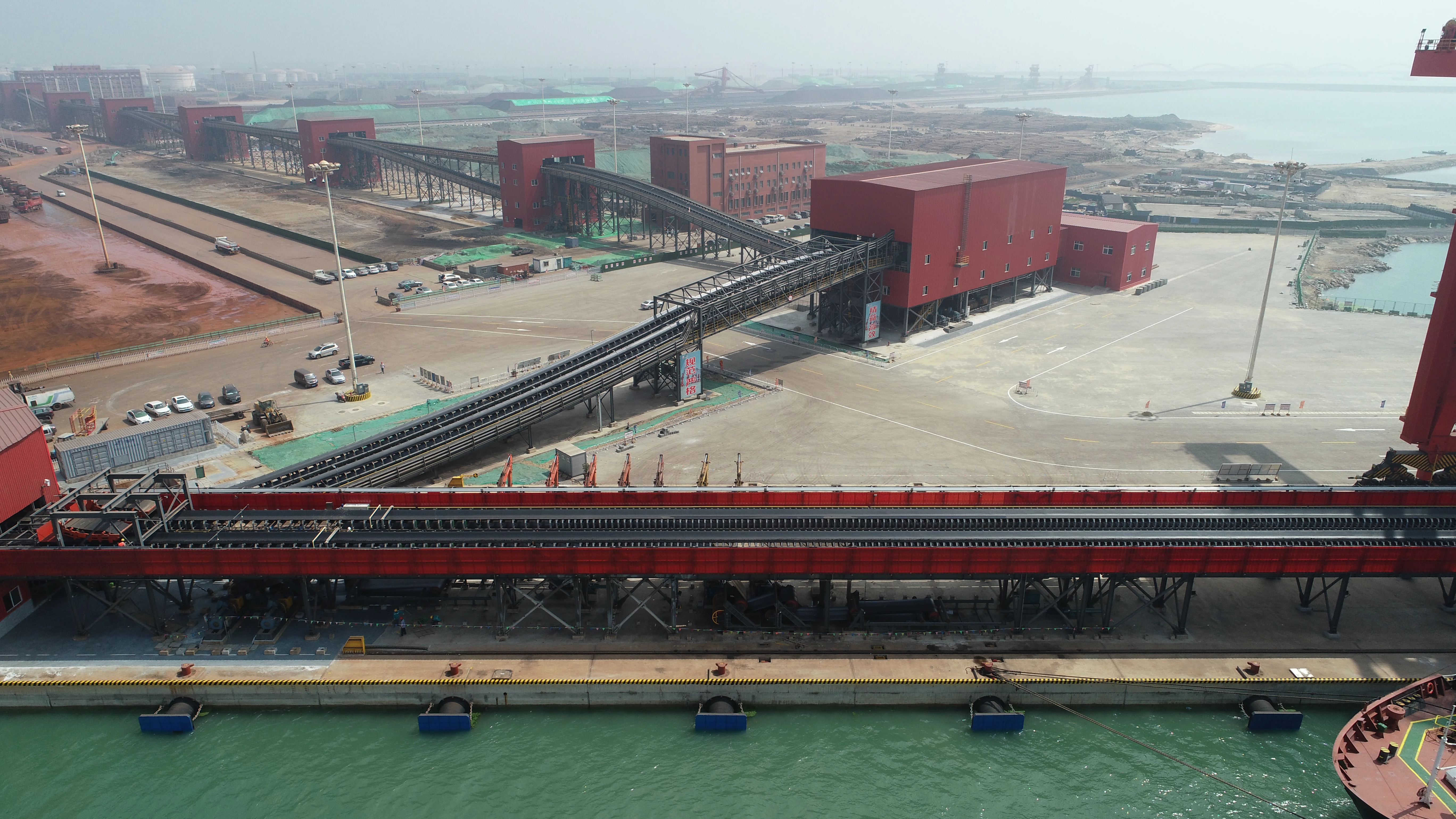 Container handler paint spec for salty air yards
